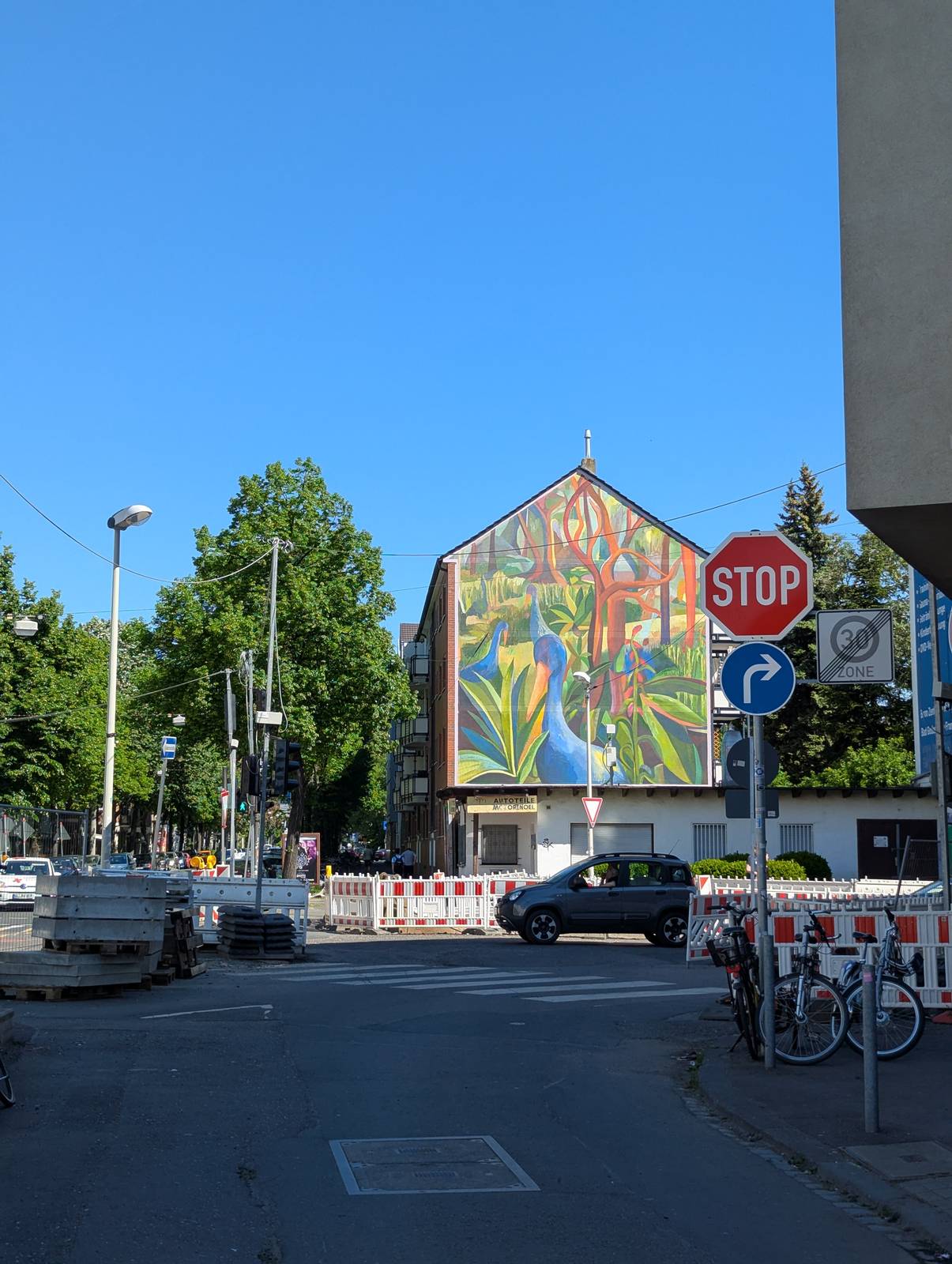 Marie Hesse ,  Aphenoah&mdash;Blue birds