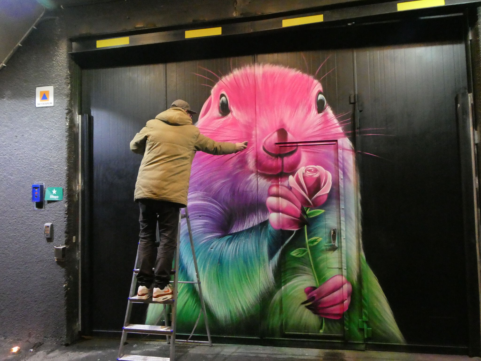 Various Artists&mdash;Wallery gallery garage door