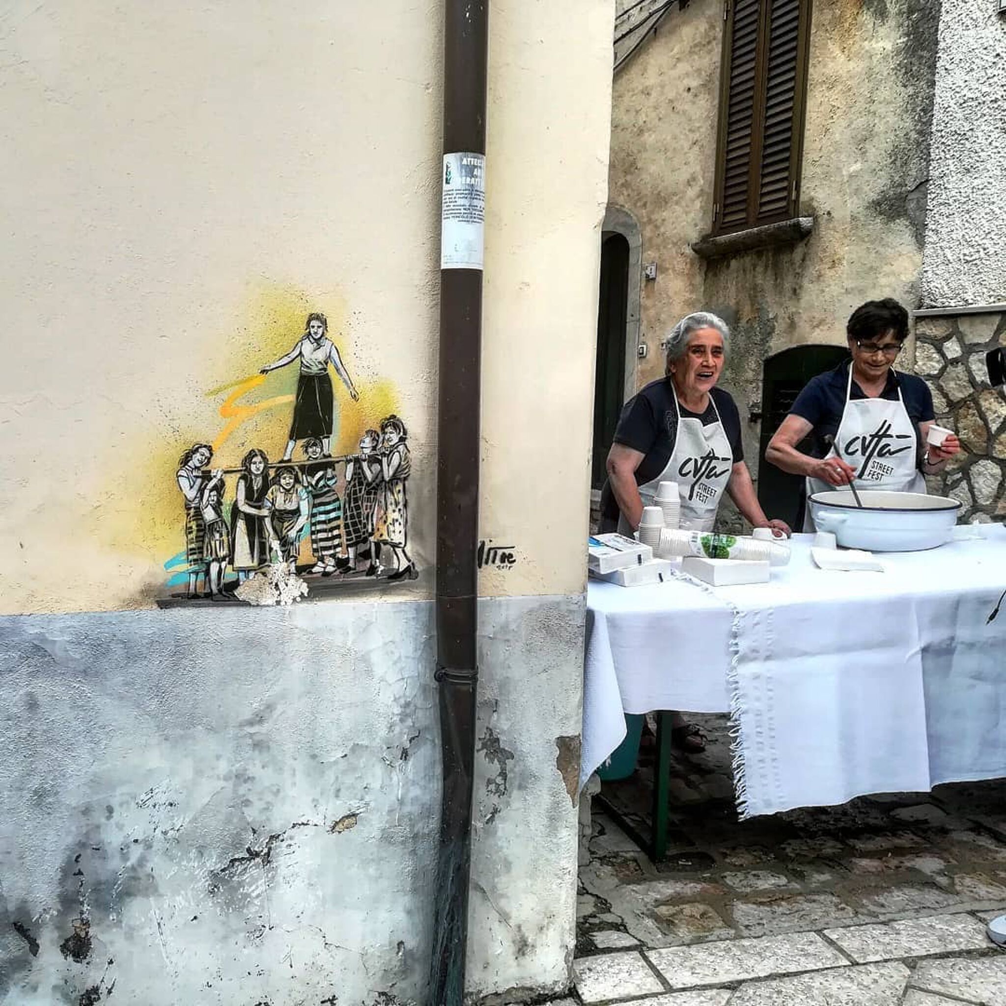 Alice Pasquini&mdash;OLD JOBS