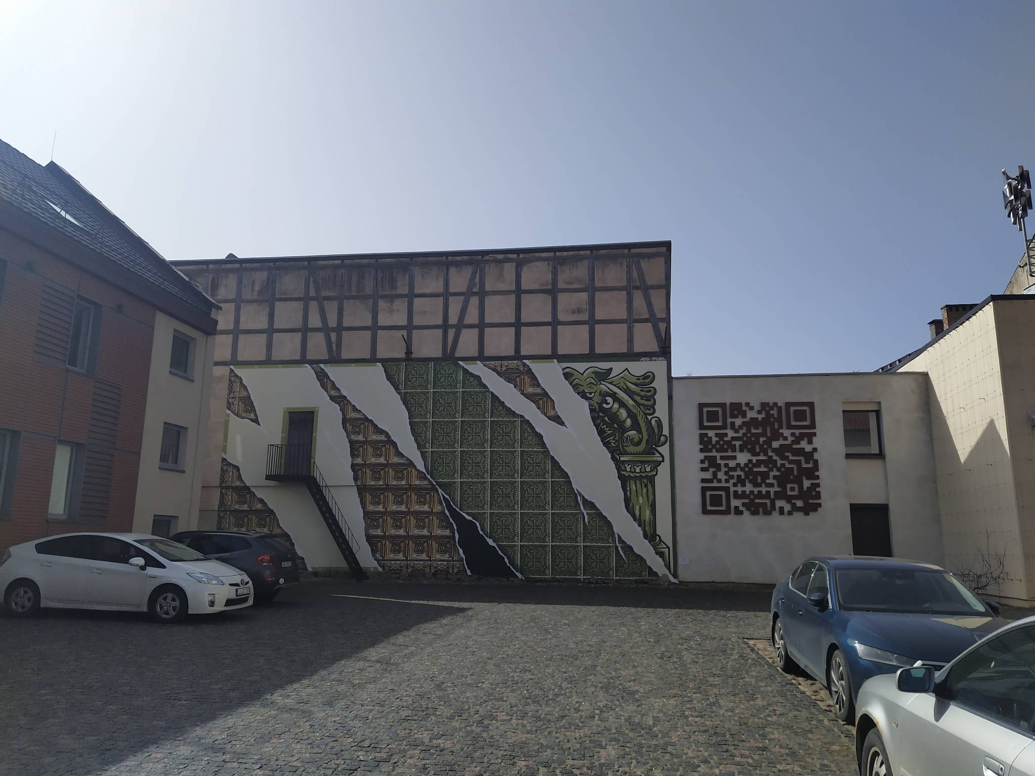 Add Fuel&mdash;Koklių siena