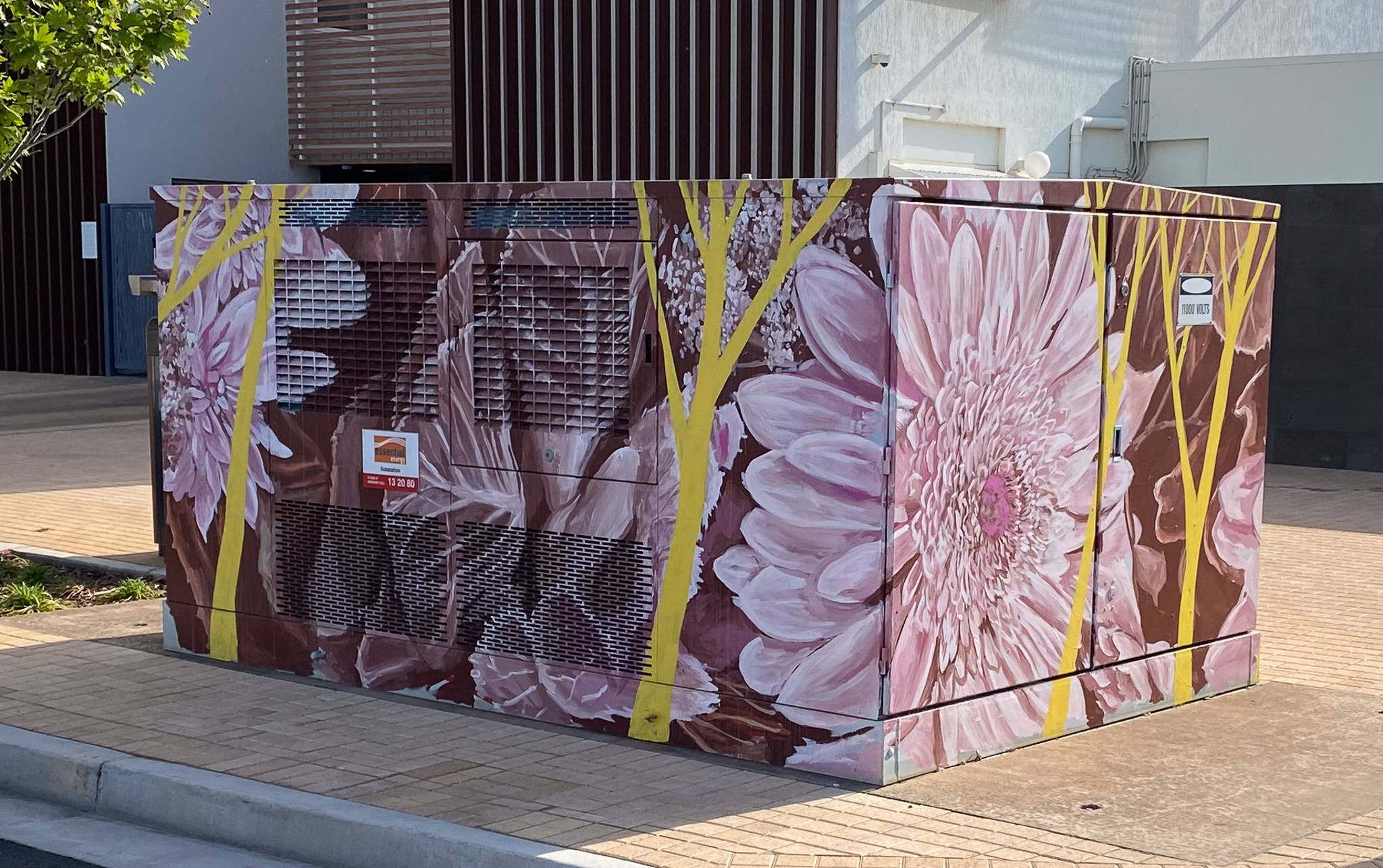 Fintan Magee&mdash;Electrical Box
