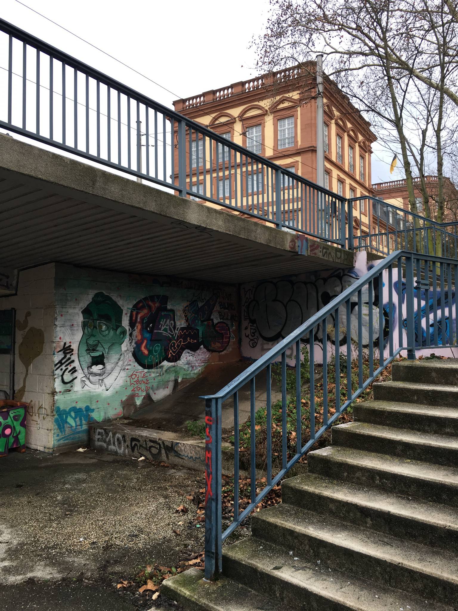 Hombre SUK&mdash;Addictz Graffitipark - 1