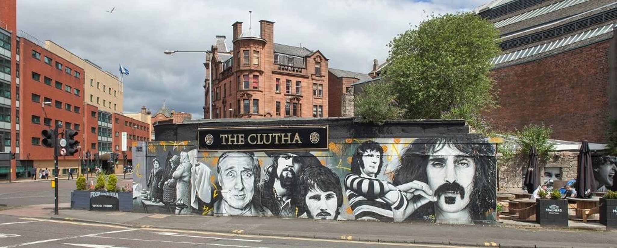 Rogue One, Ejek, Art Pistol&mdash;The Clutha
