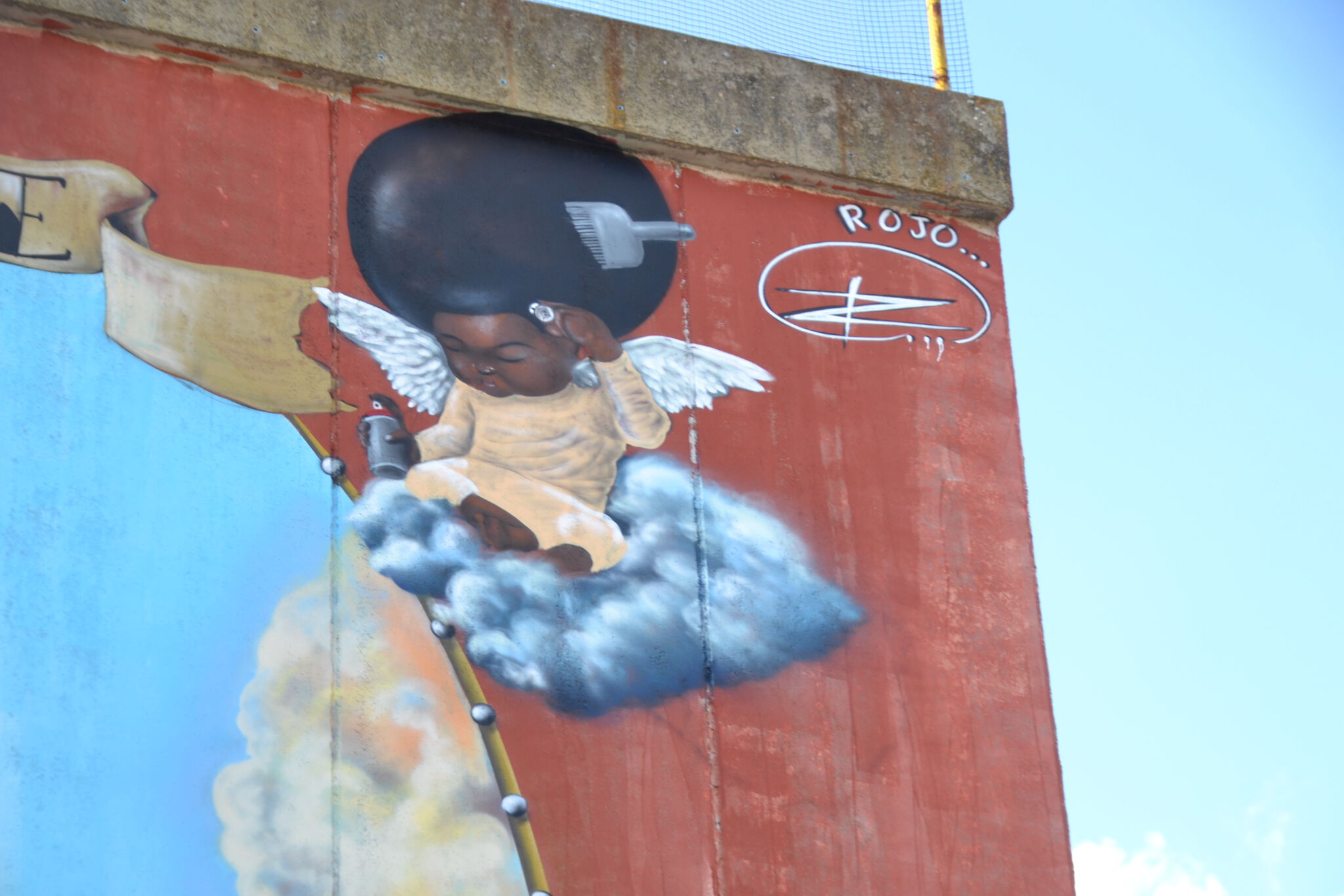 Rojo, El Rojo&mdash;"Nuestra Señora de los Botes" / "Our Lady of the Cans"