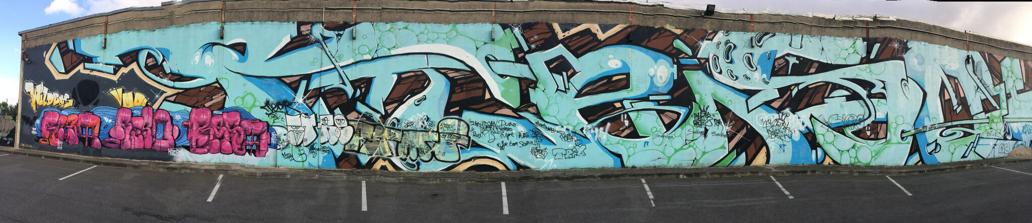 Reso, 100Taur, Wane COD&mdash;Wild Style