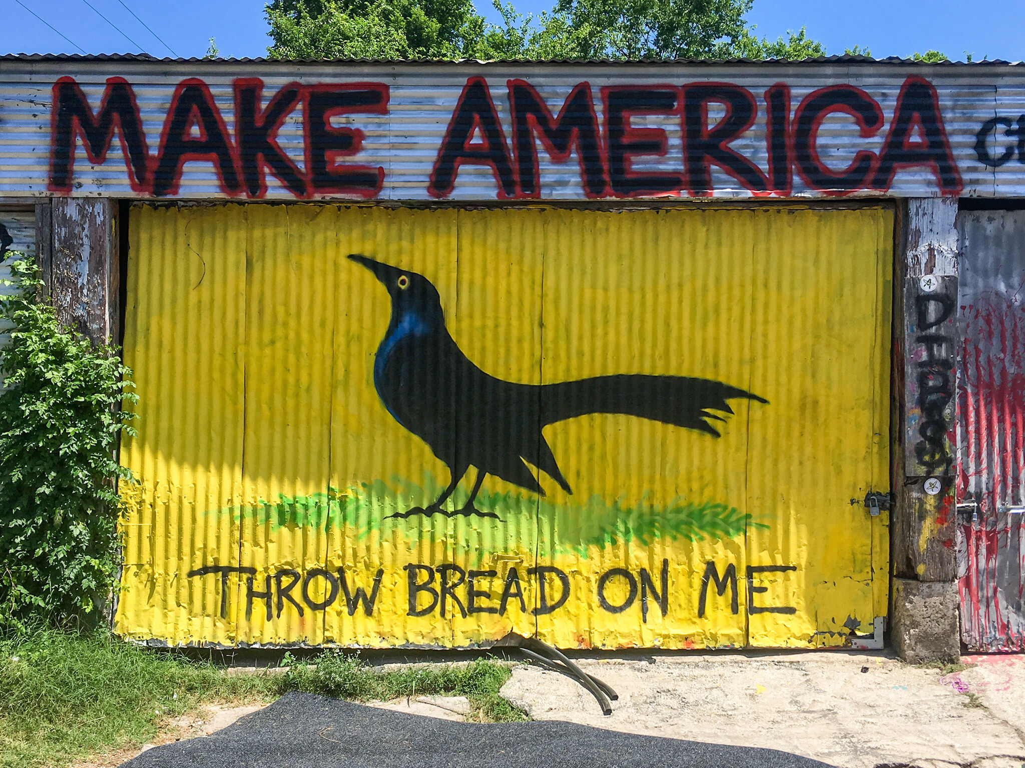 Unknown - Austin&mdash;Throw Bread On Me