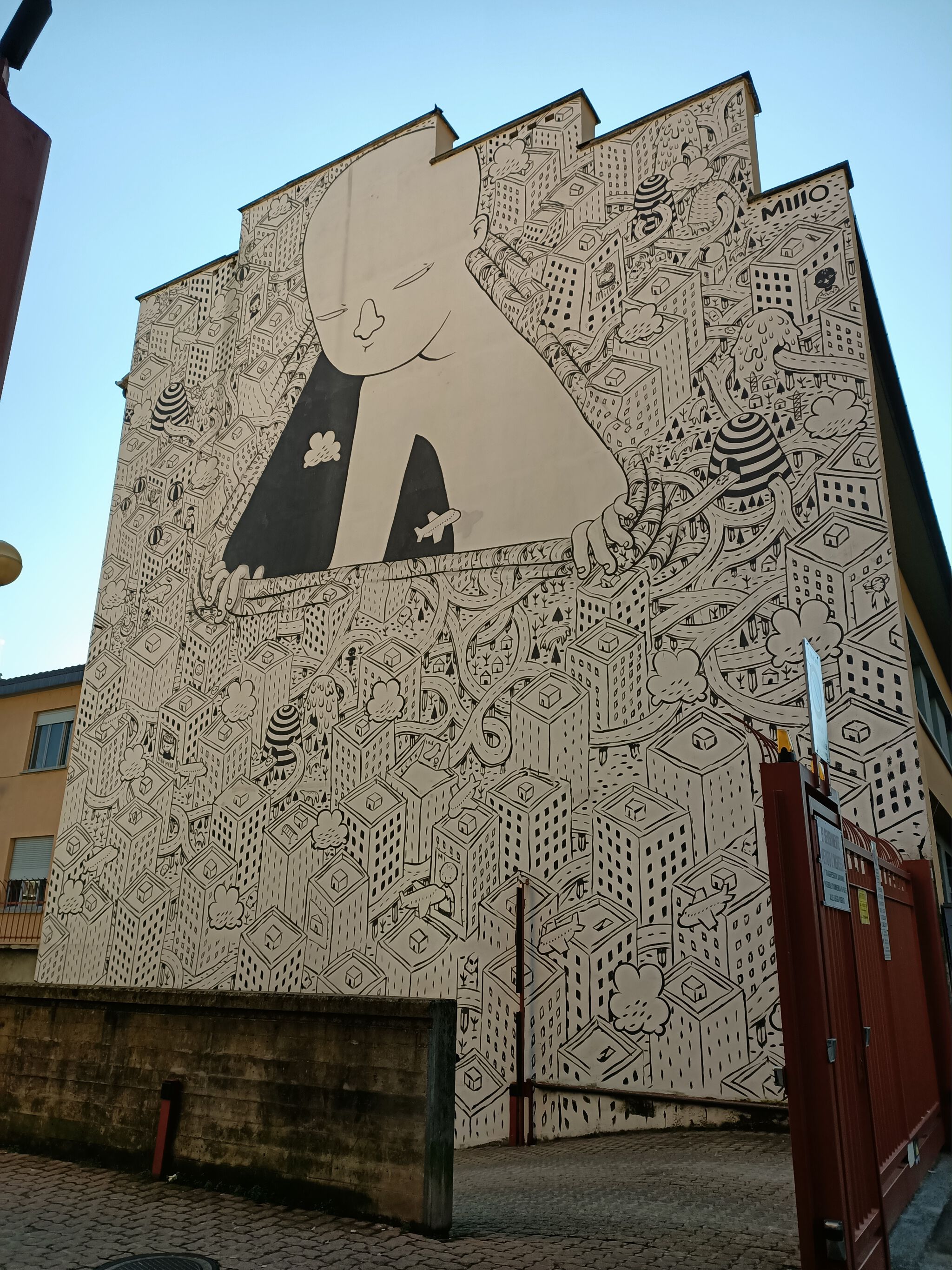 Millo&mdash;Live Through This