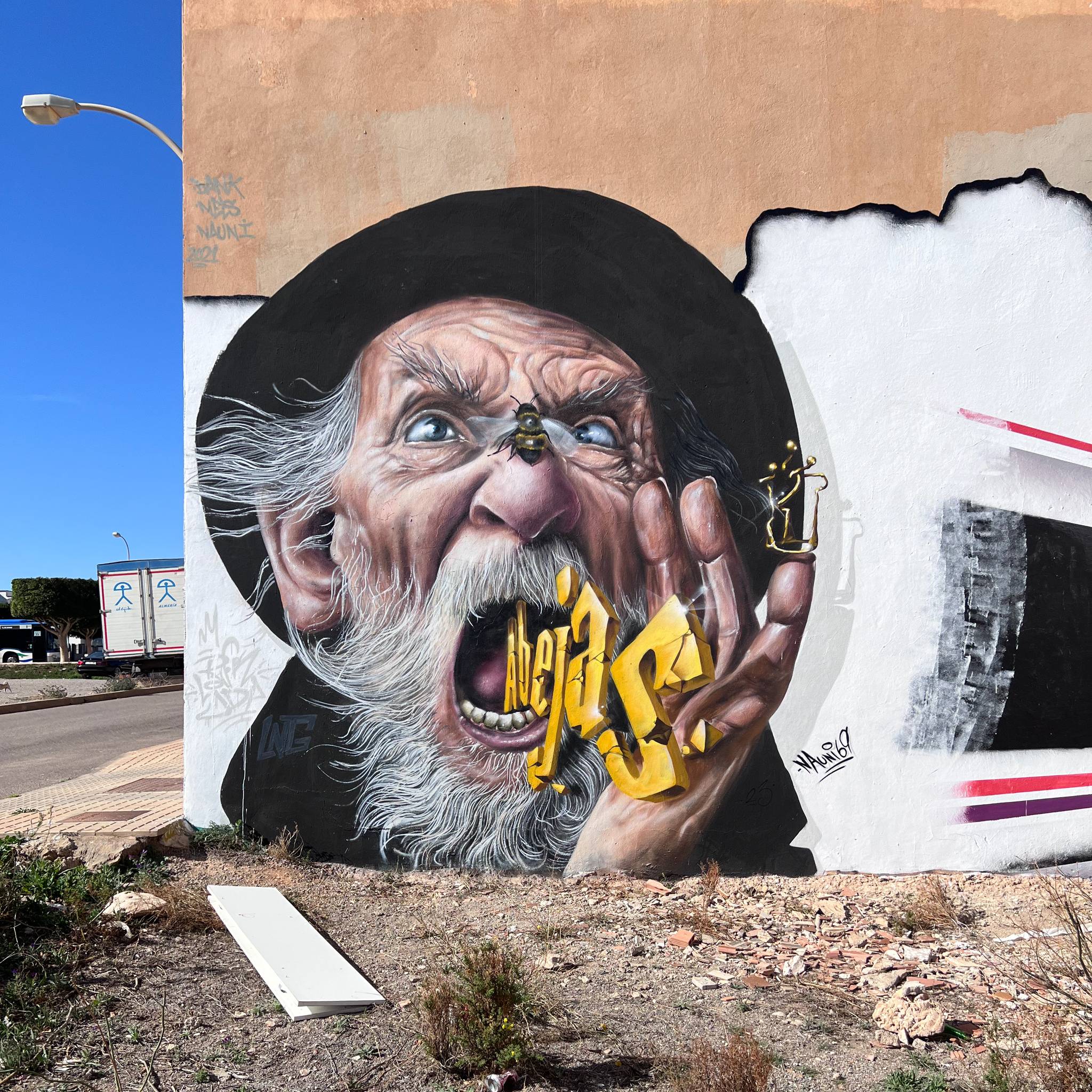 Danklabara, Rips, Nauni69&mdash;Abejas