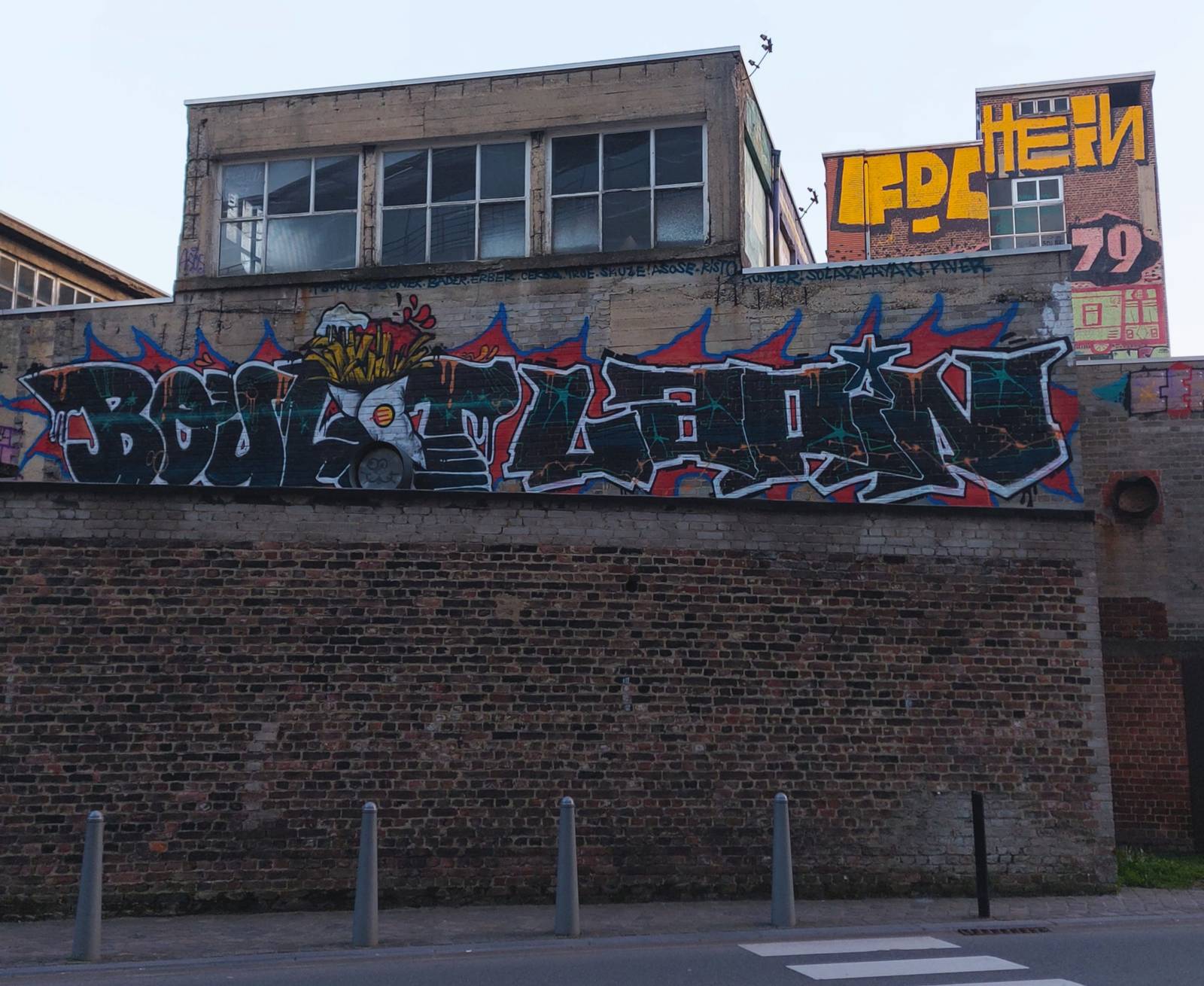 &mdash;Graffitispot Icadi