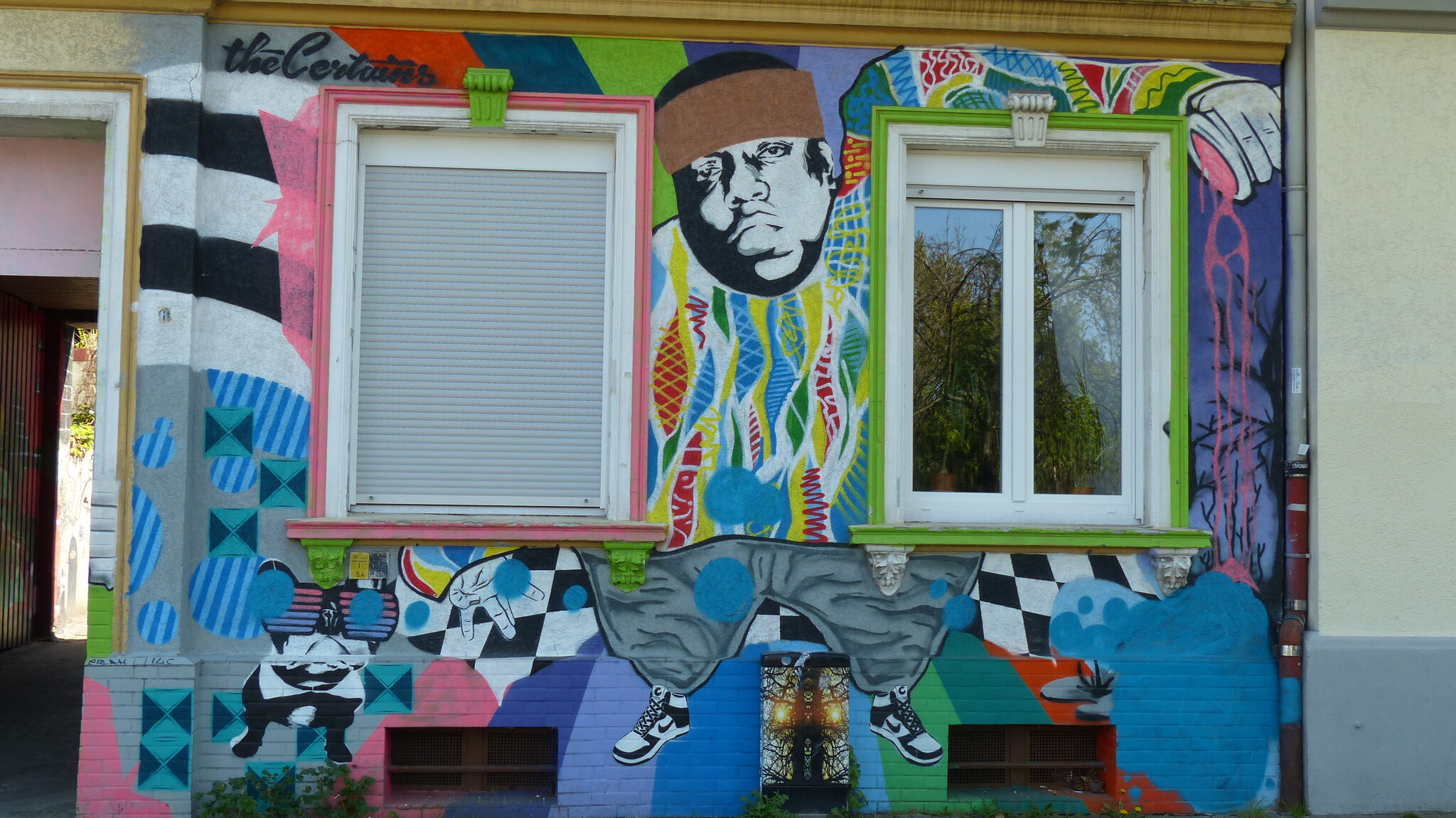 THE CERTAINS&mdash;appartment house