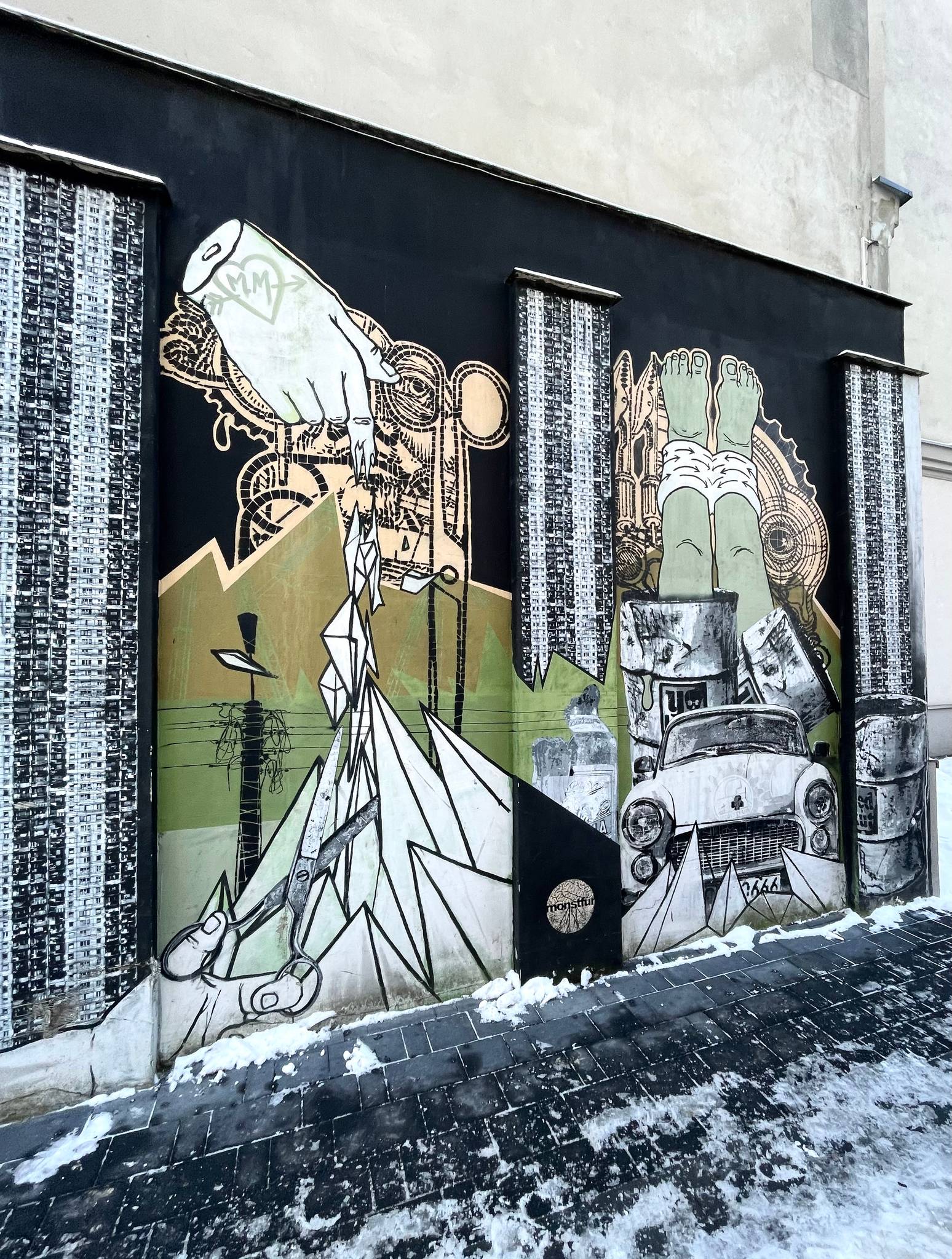 Monstfur Cru&mdash;undefined