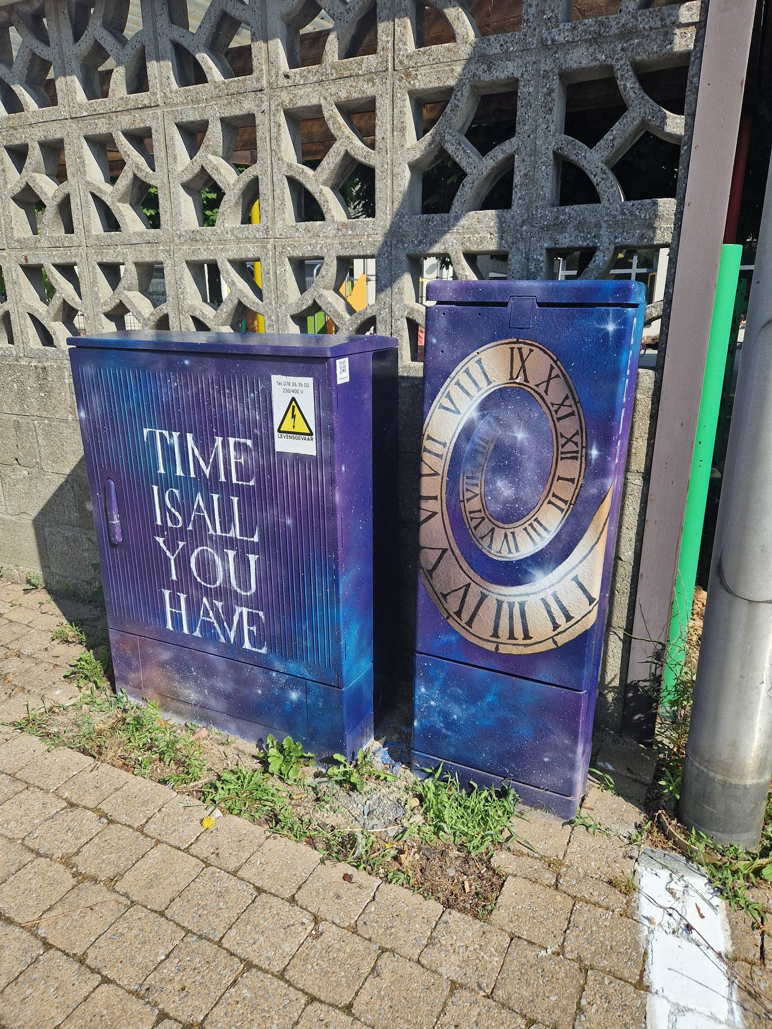 Cecko&mdash;Tour Elentrik - Time is all you have