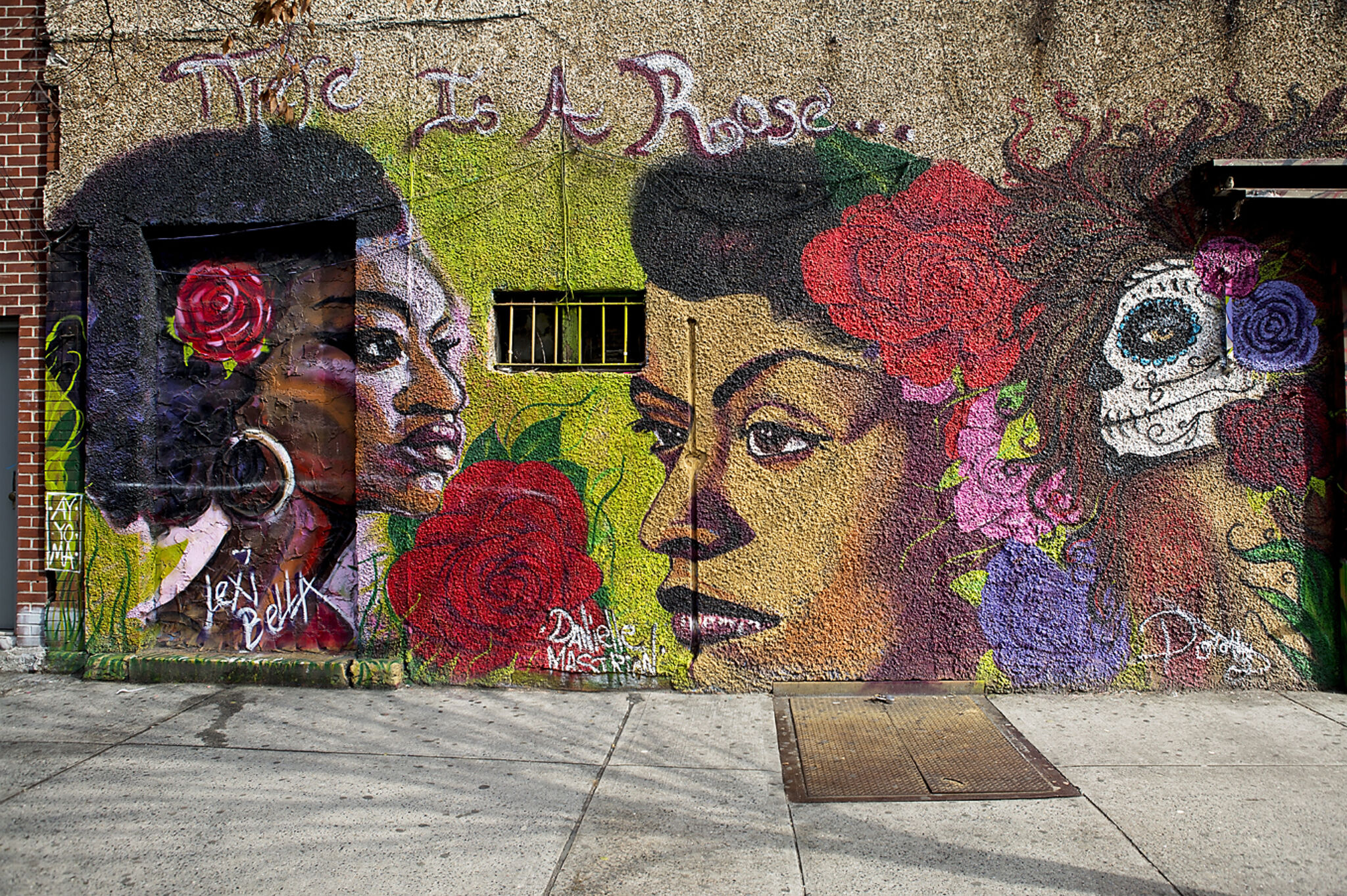 Lexi Bella, Danielle Mastrion, Kristy McCarthy&mdash;There is a Rose...