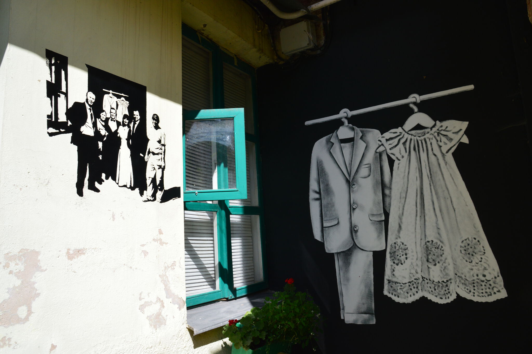 Vytenis Jakas&mdash;Courtyard gallery