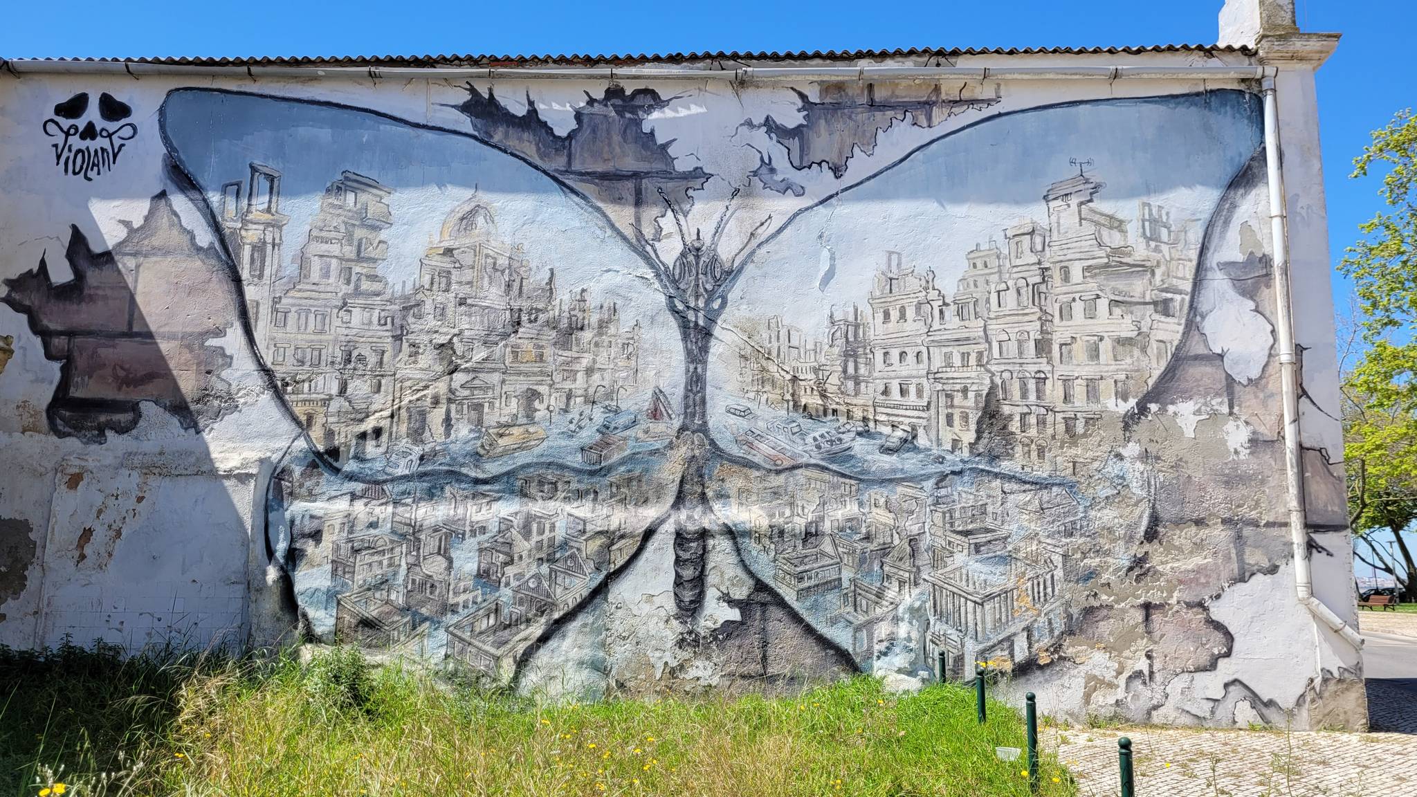 Violant&mdash;Butterfly City