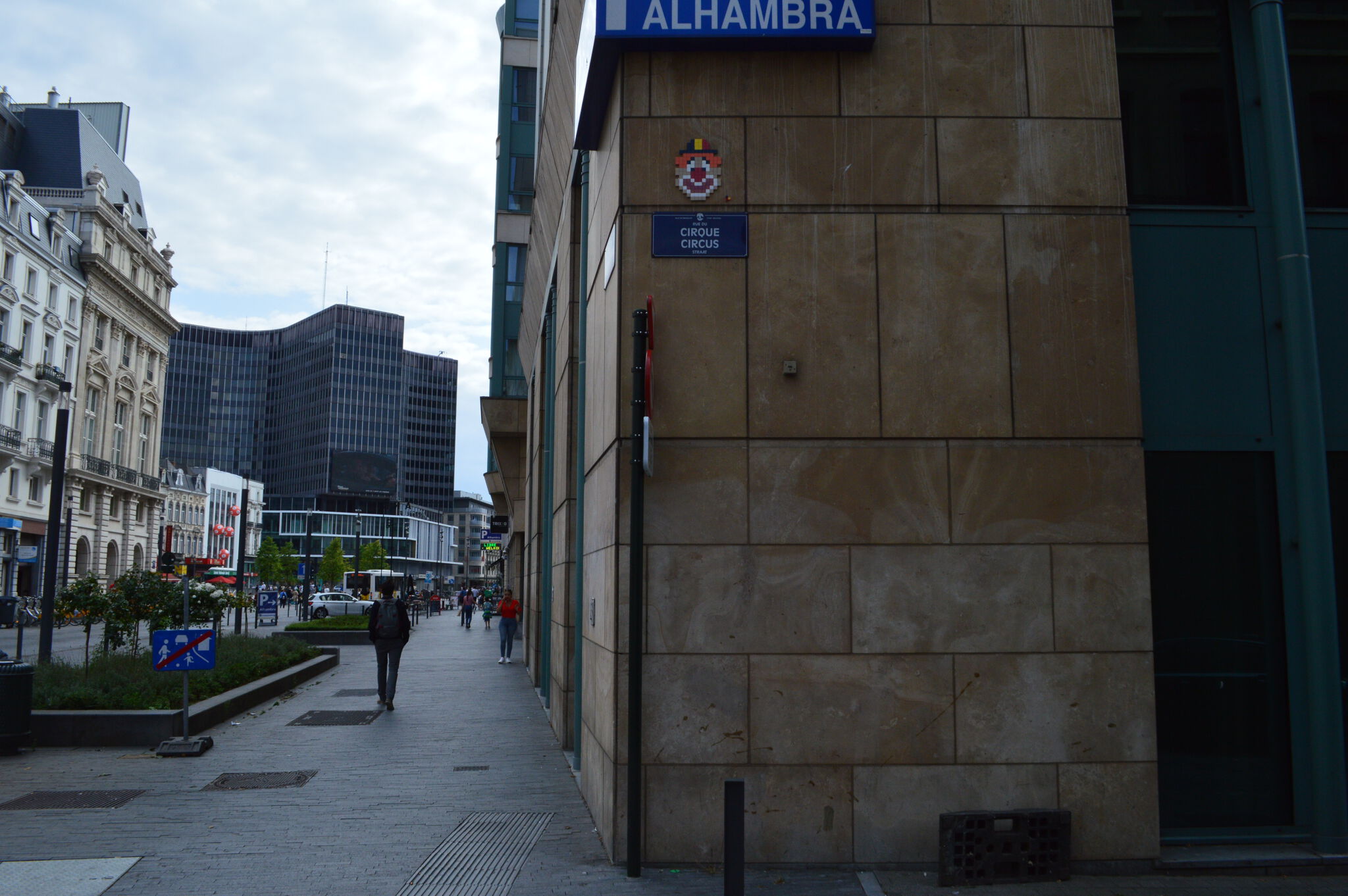 Mifamosa&mdash;Rue du cirque
