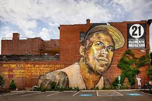 Roberto Clemente Mural on the Clemente Museum