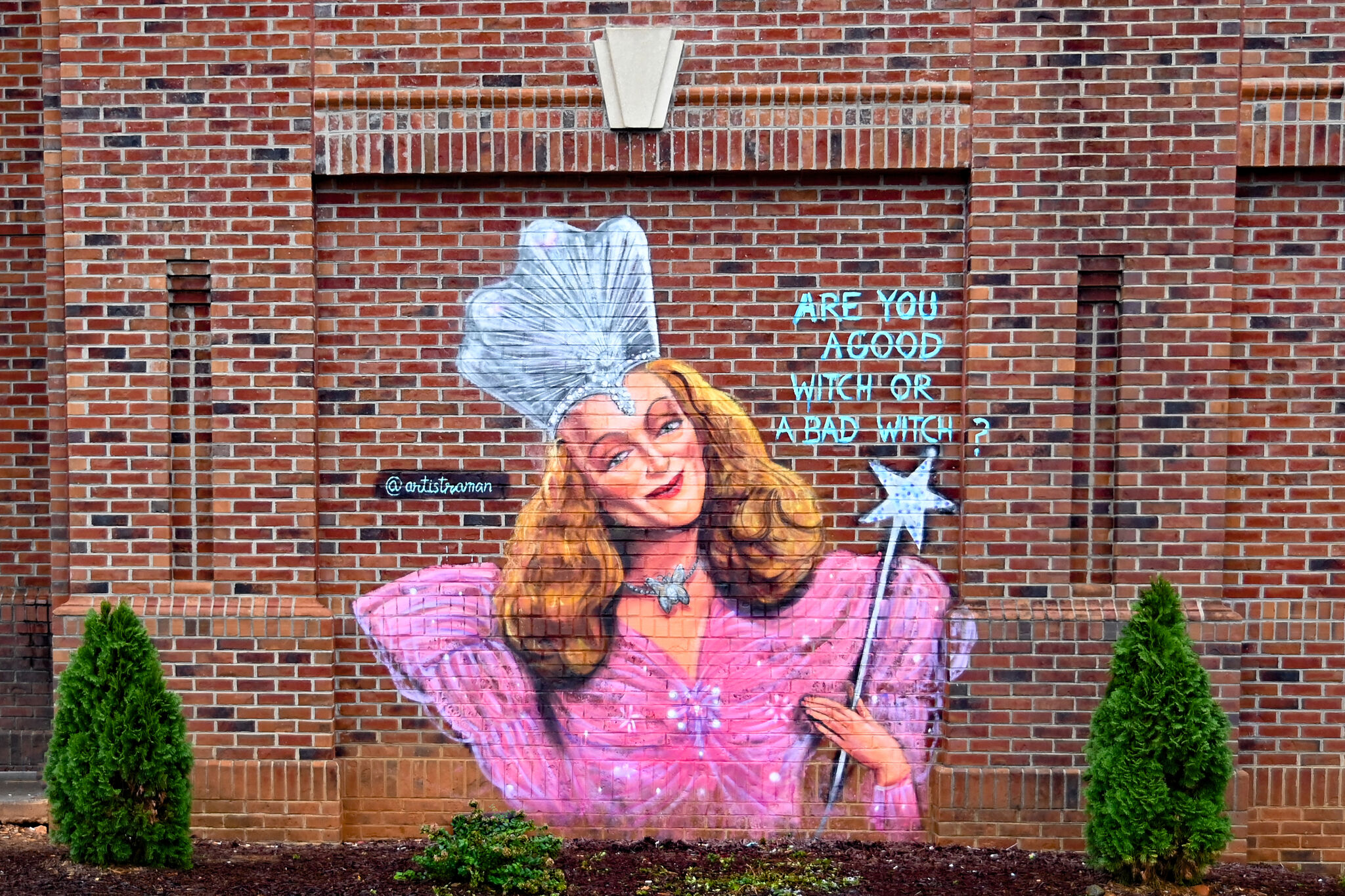 artistraman&mdash;Wizard of Oz Glinda