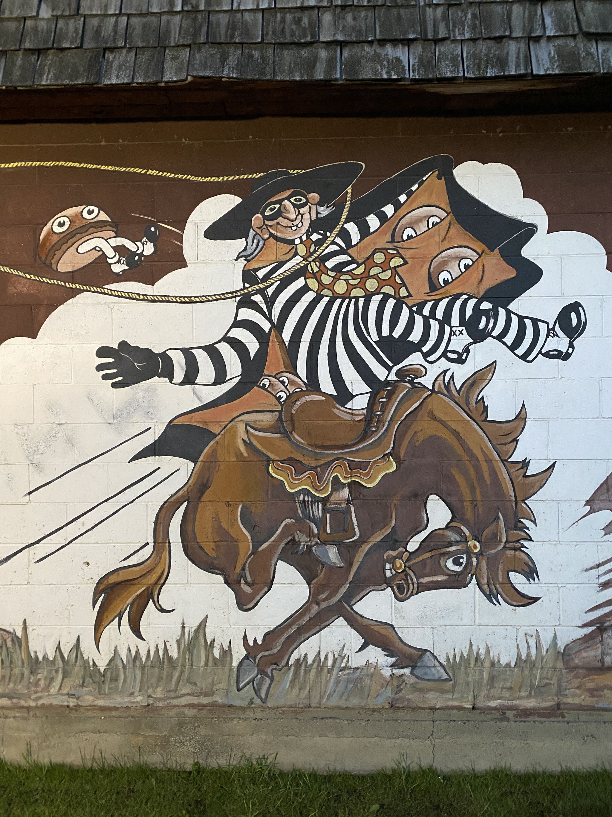 &mdash;CLOVERDALE MURAL WALK