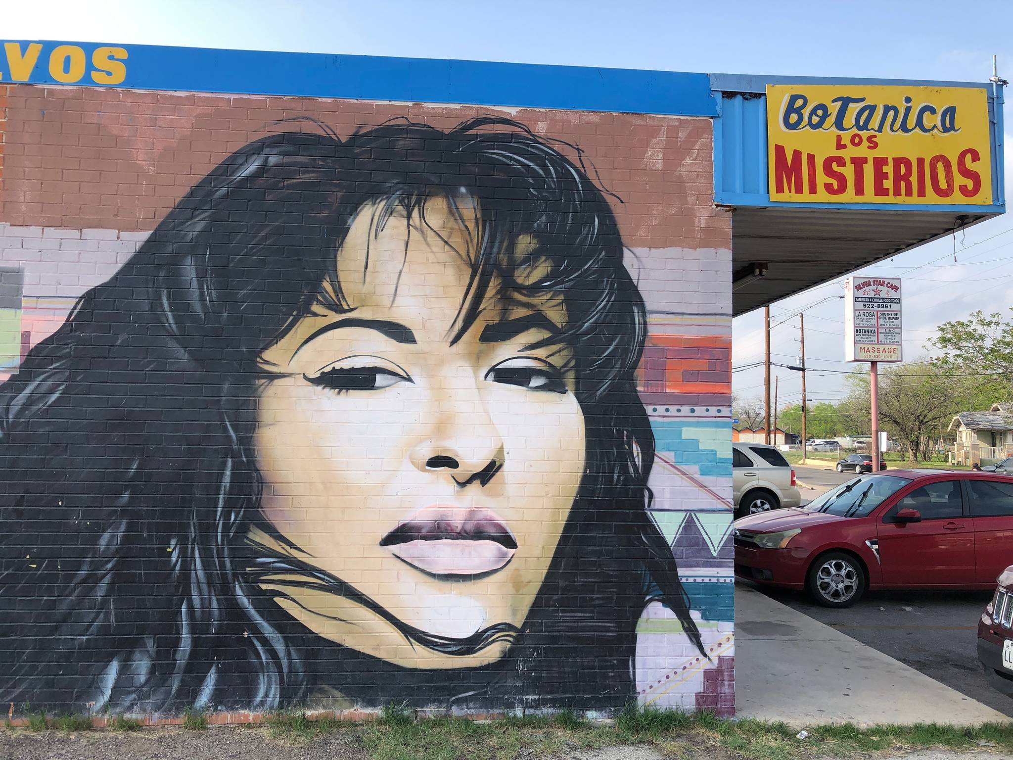 Christopher Montoya&mdash;Selena Quintanilla-Pérez