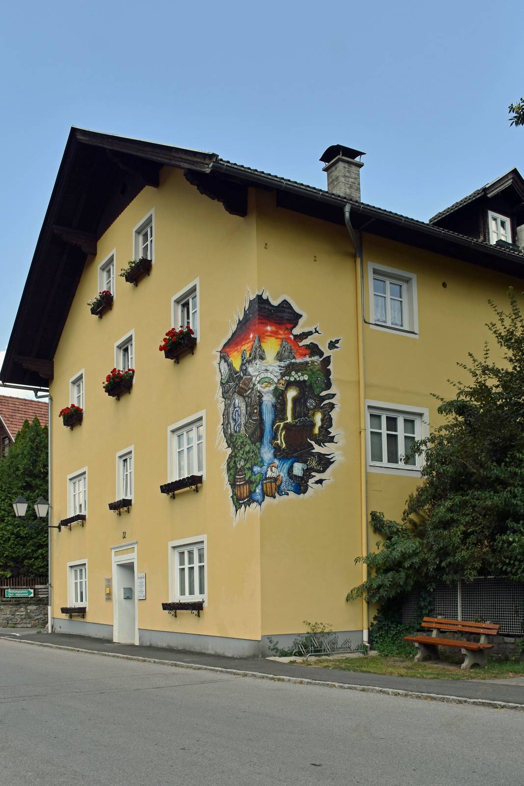 Günther Rogl, Leonie Steinwender&mdash;Doctor's house // EU Kunstwaende