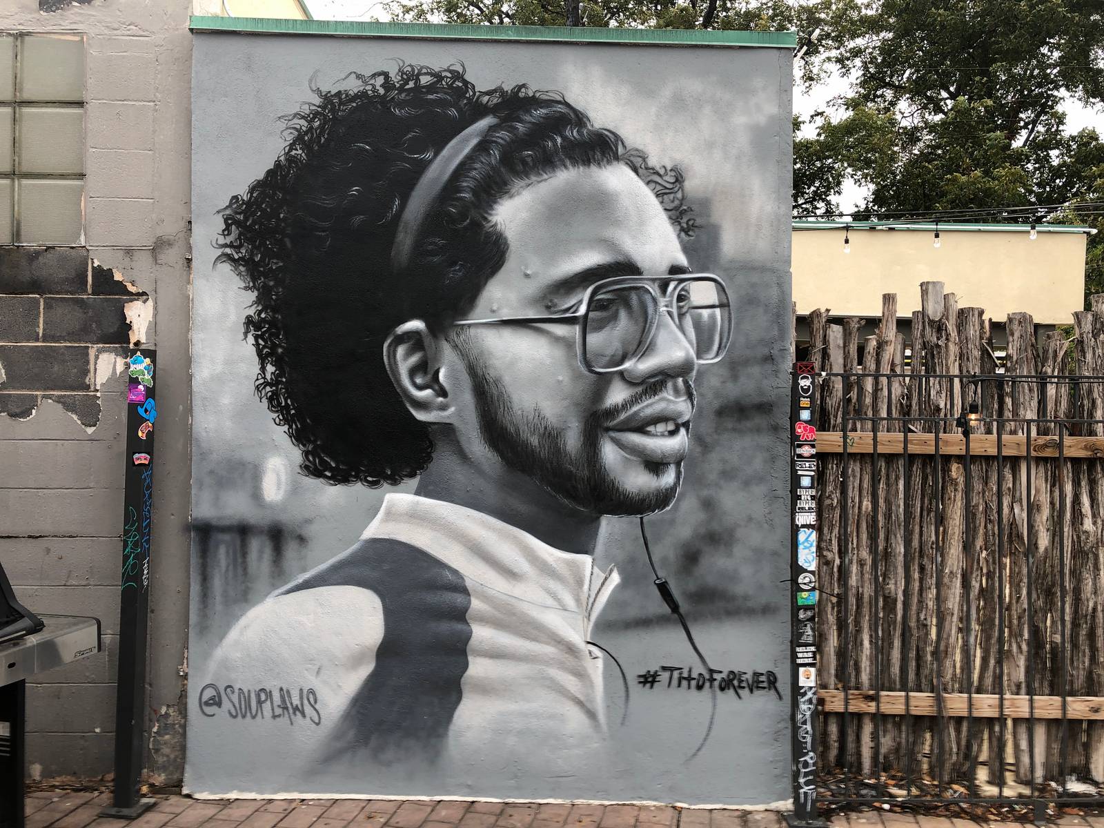 Nik Soupé&mdash;Tito Bradshaw memorial