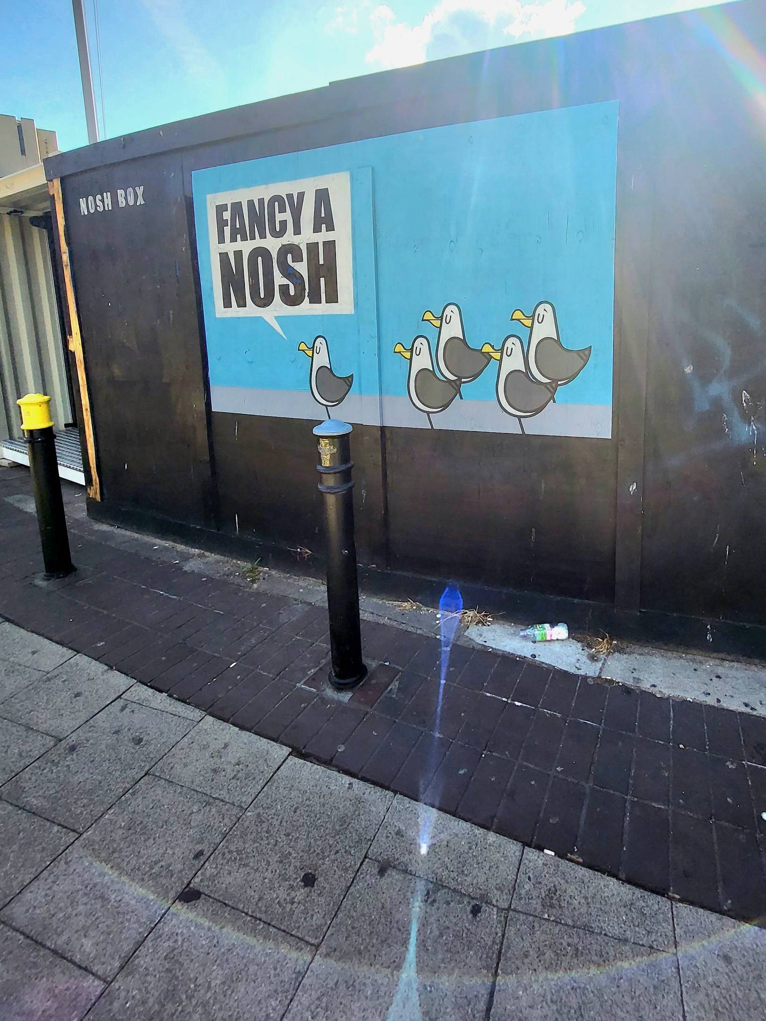 farkFK&mdash;Fancy a Nosh?