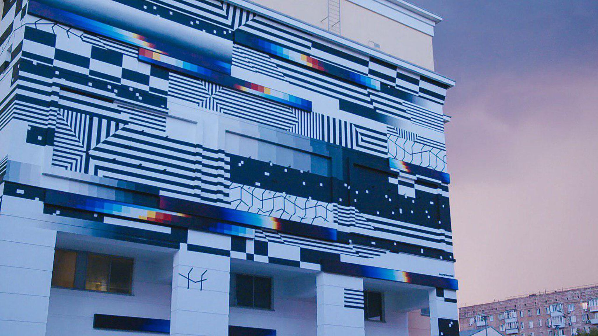 Felipe Pantone&mdash;DATA FALL CHROMO DYNAMICS