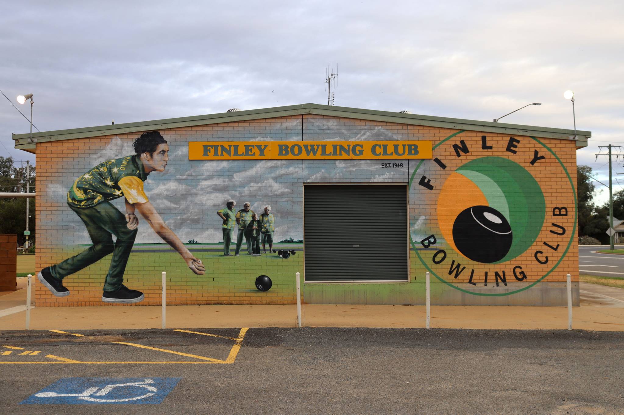 Heesco, Damien_Mitchell&mdash;Finley Bowling Club