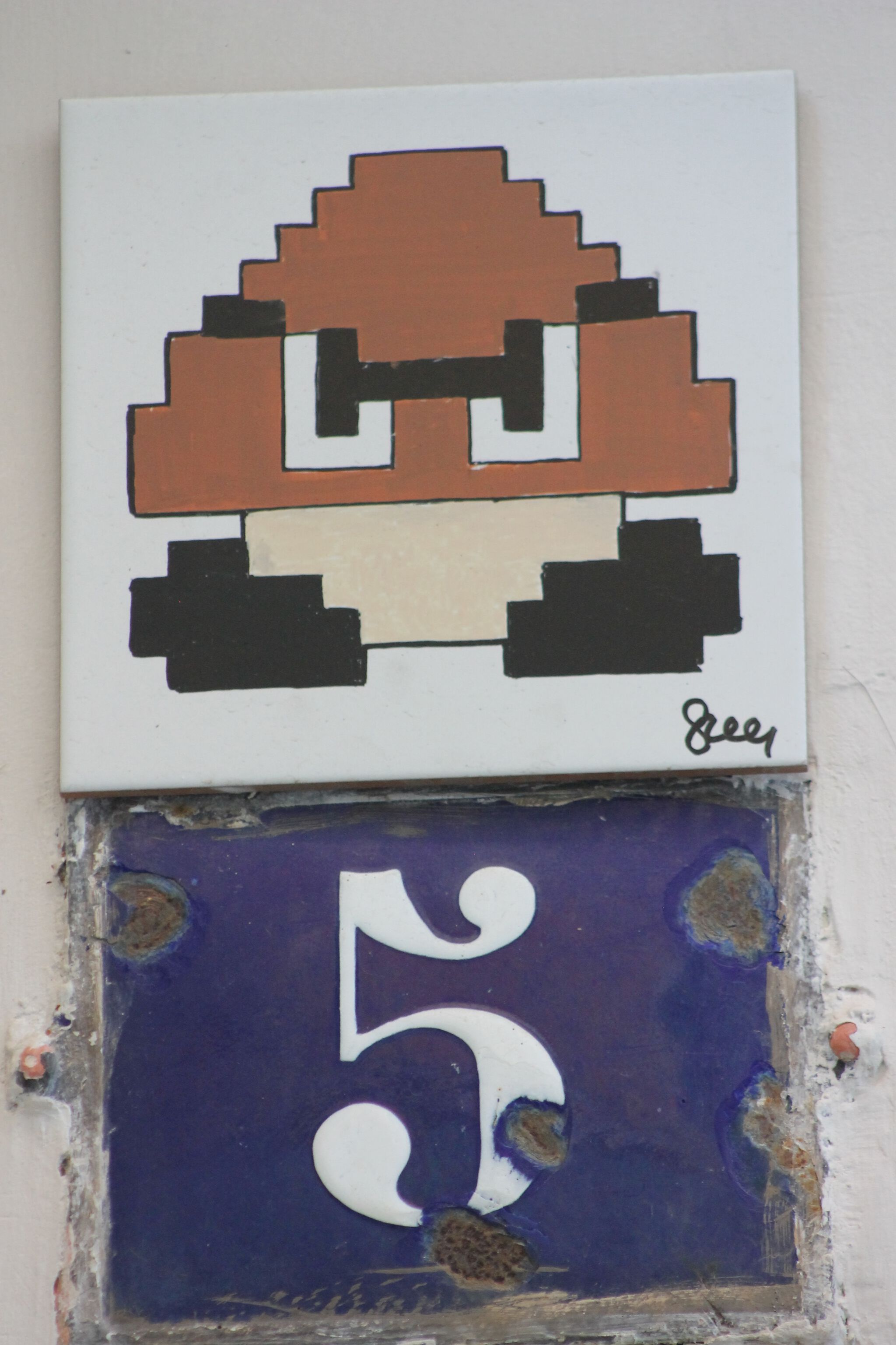 8ree&mdash;Rue Napoléon
