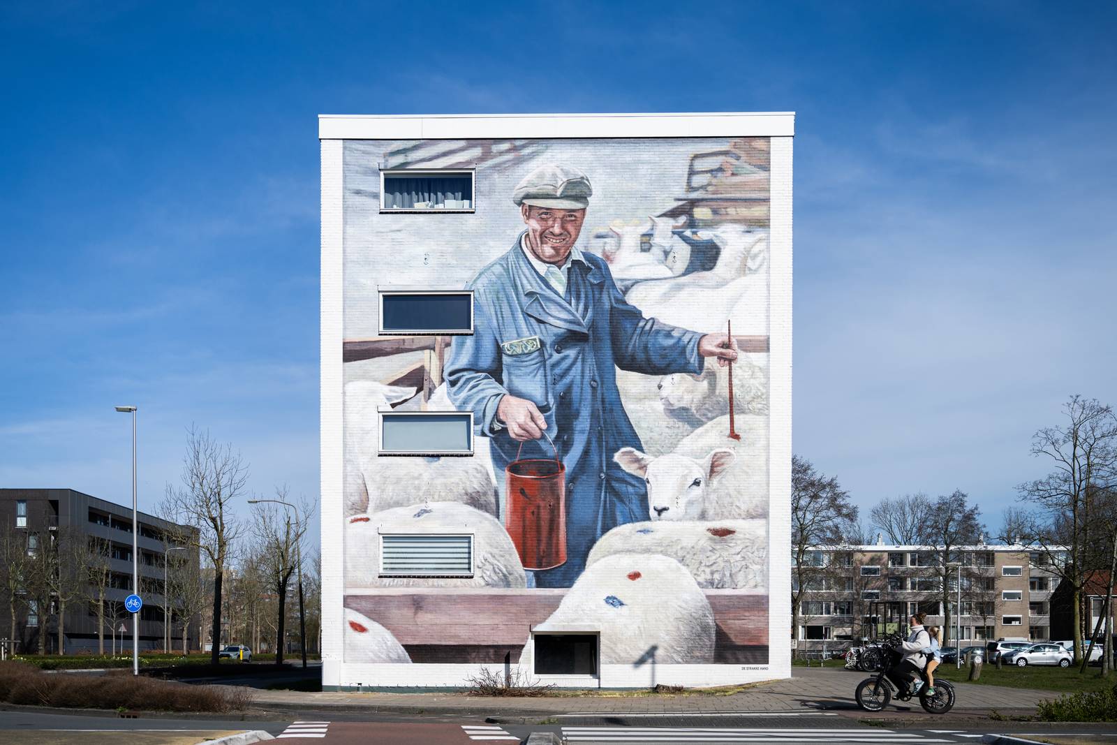 De-strakke-hand&mdash;Sheep farmer