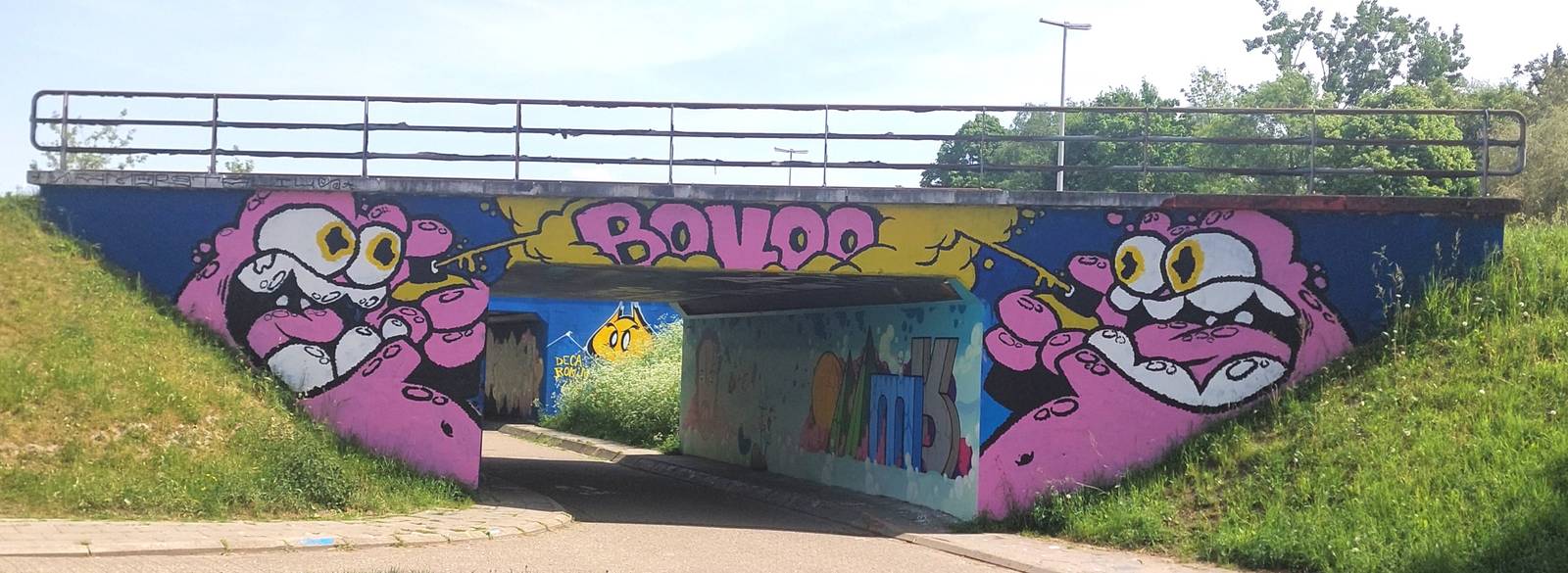 Boyo&mdash;undefined