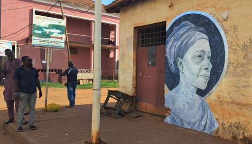 The women of Bissau I
