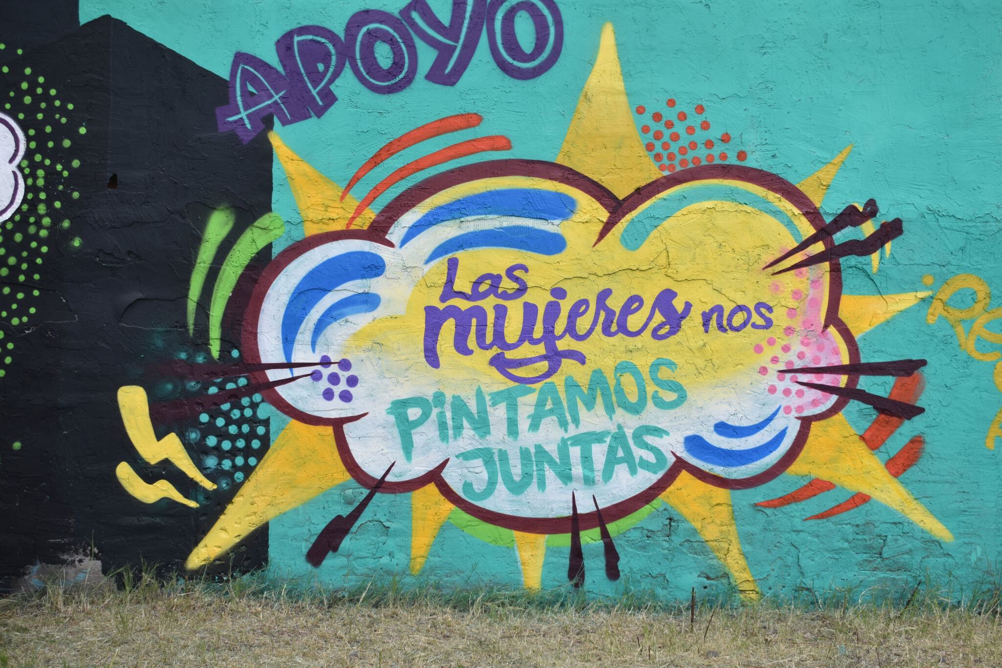 &mdash;Las Mujeres Nos Pintamos Juntas