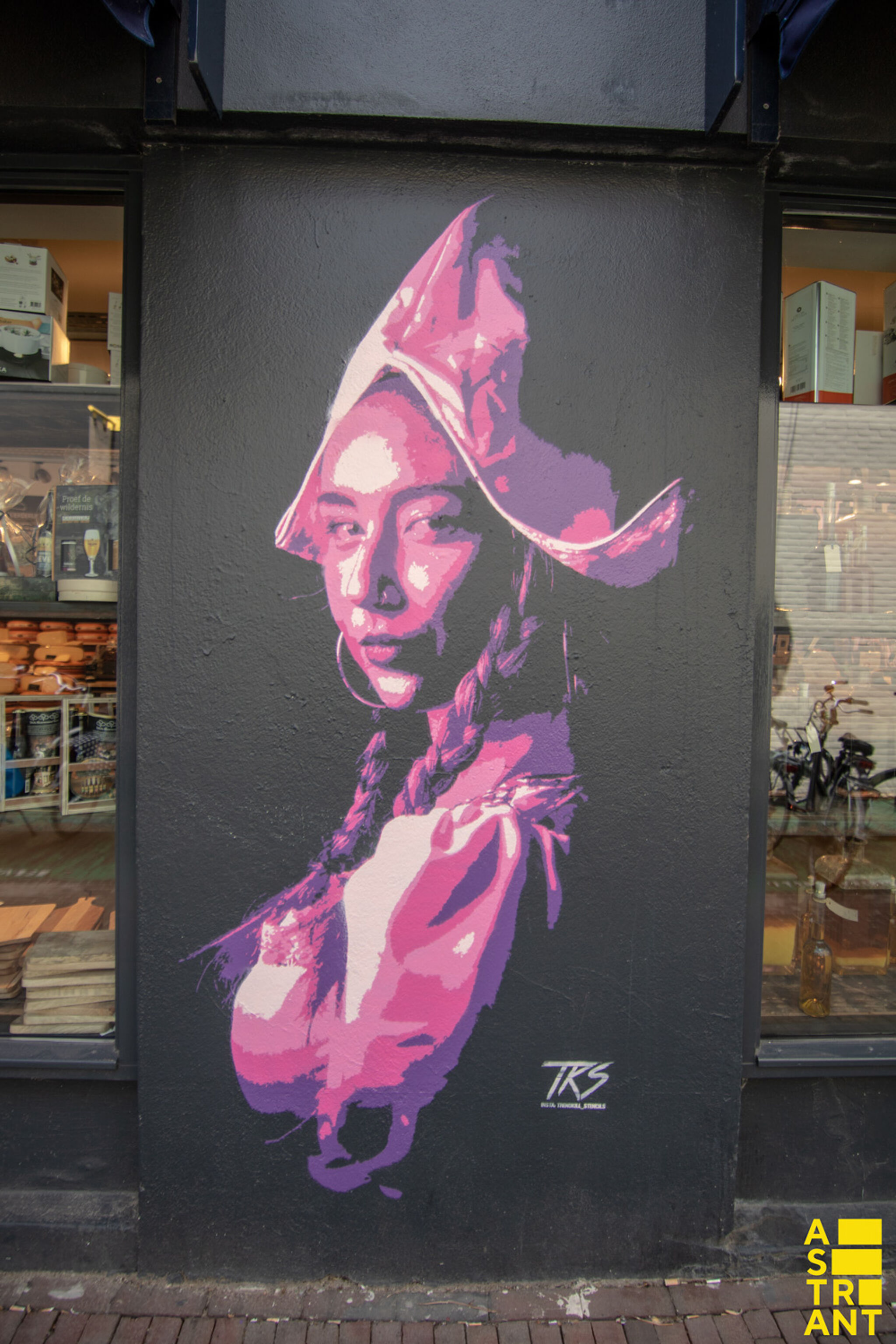 Trendkill Stencils&mdash;Zuivelhoeve - TKS