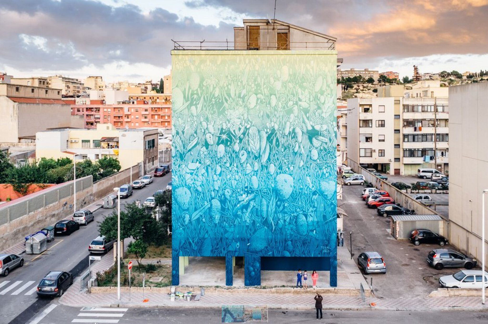 Tellas&mdash;Under the city