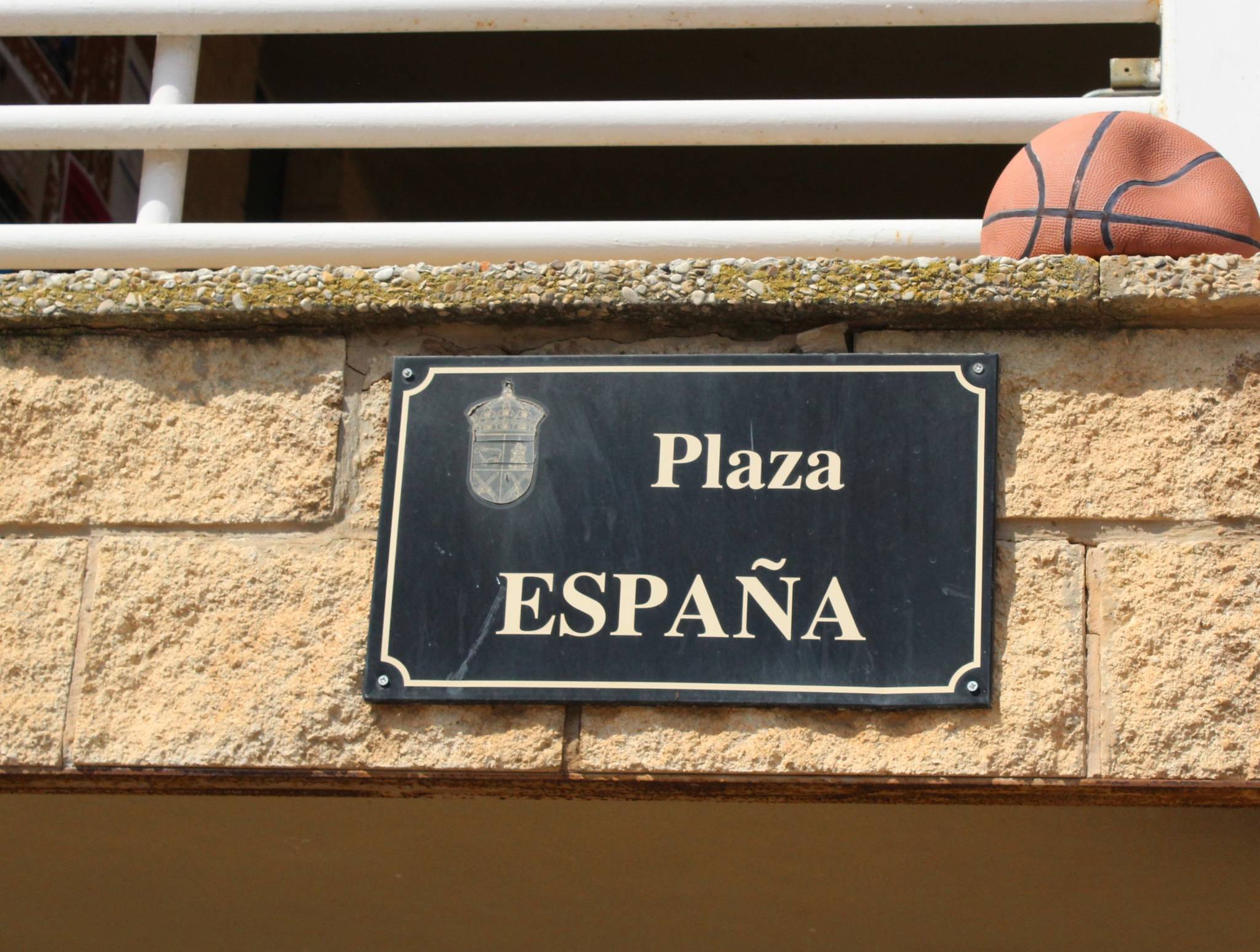 Miguel Ángel Carretero&mdash;basket ball / pelota de baloncesto