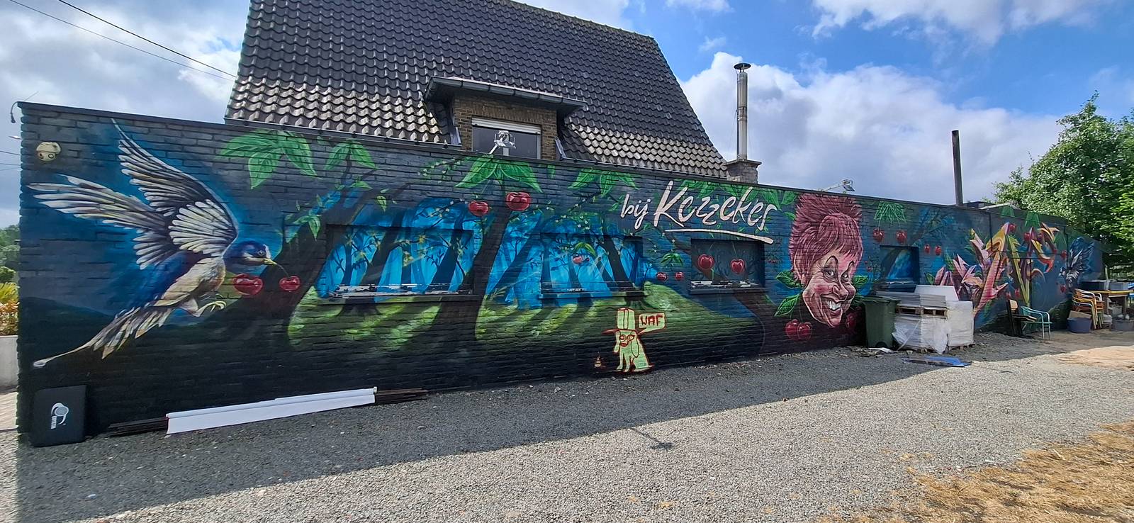 WAF&mdash;Bij kezzekes
