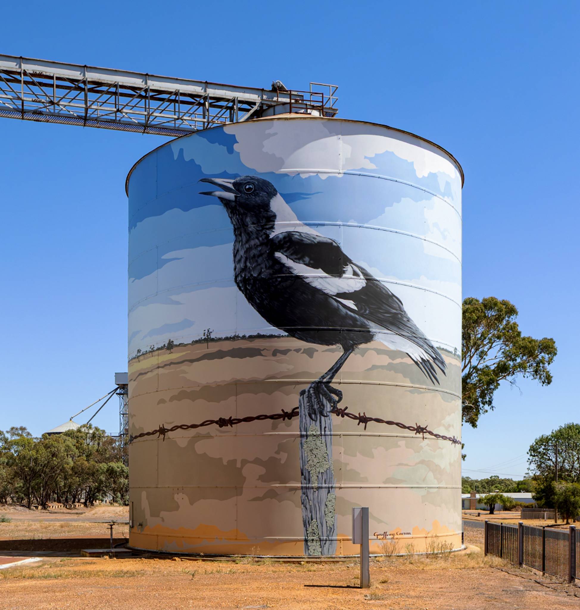 Geoffrey Carran&mdash;Goroke Silo Art