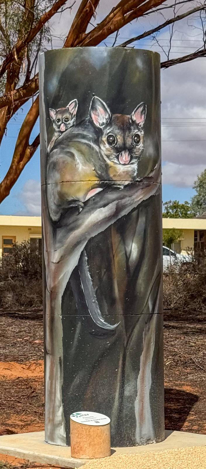 Jarrod Loxton&mdash;Mini Silo Art Trail