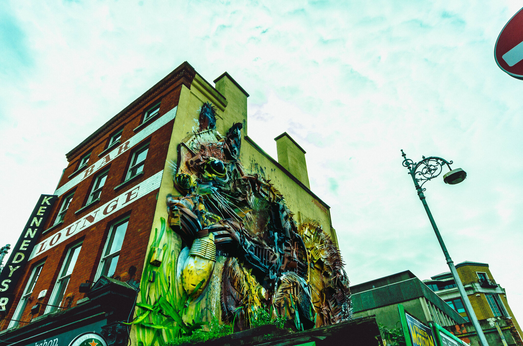 Bordalo ll&mdash;Giant Red Squirrel