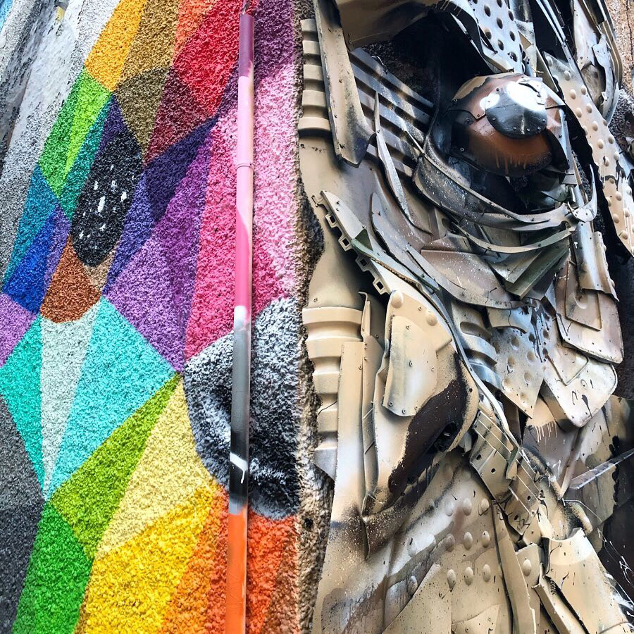 Okuda, Bordalo ll&mdash;Mixed Chimp