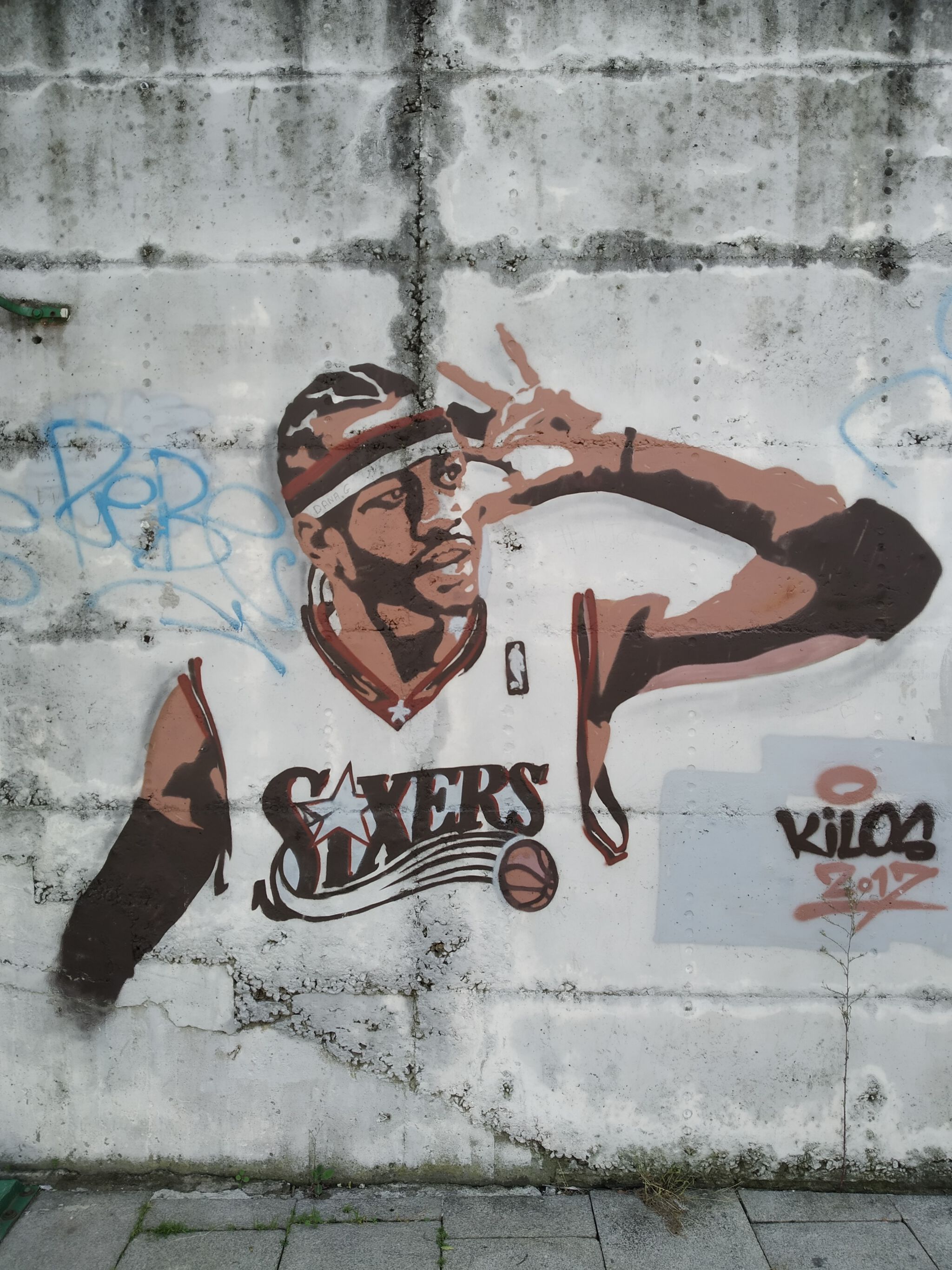 Kilos graffiti&mdash;"We talkin about practice!"