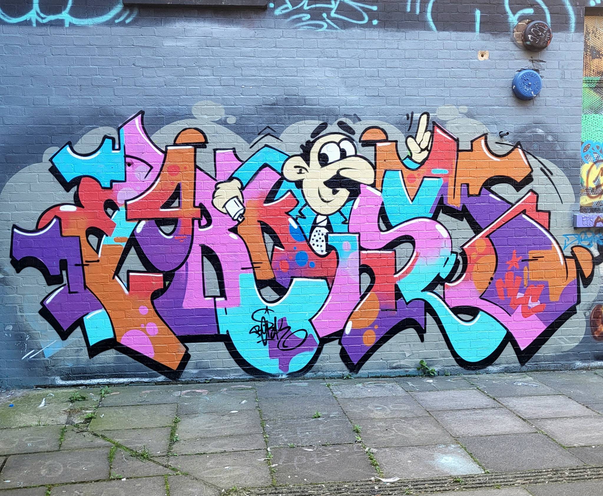 Fark, Roo Abrook, Kloth, NZIE, Sarnie, Nova, South Soak, Berk MLC, Pogo, Mistersamo, RoosArt&mdash;Southsea Ghetto (various artists)