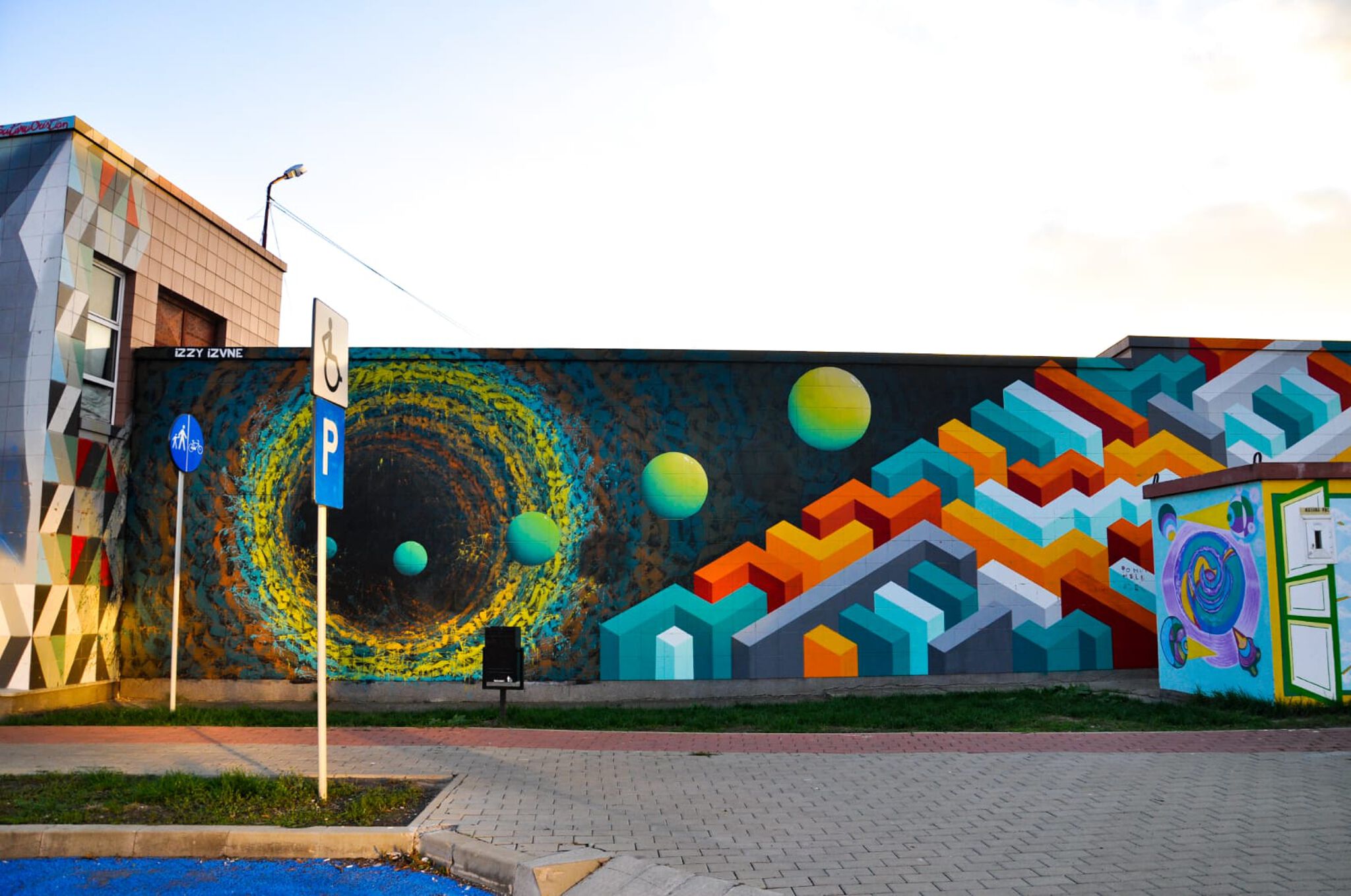 iZZY iZVNE, ILUC, KAPS Crew, Cristian Scutaru, Harcea Pacea, GRAFO, Violeta Dalas, Bea Hopes, Kore, Frag Menta, Sfer, Snek, Goes, Hour, Burok&mdash;Cantemir