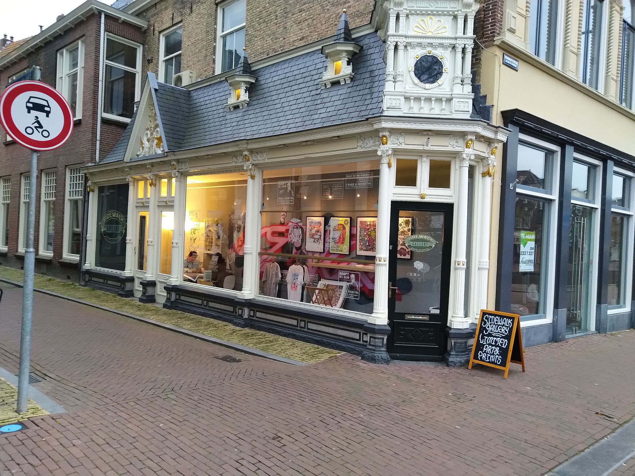 Roy Schreuder, Earthcrusher, Five8&mdash;Sidewalk Gallery