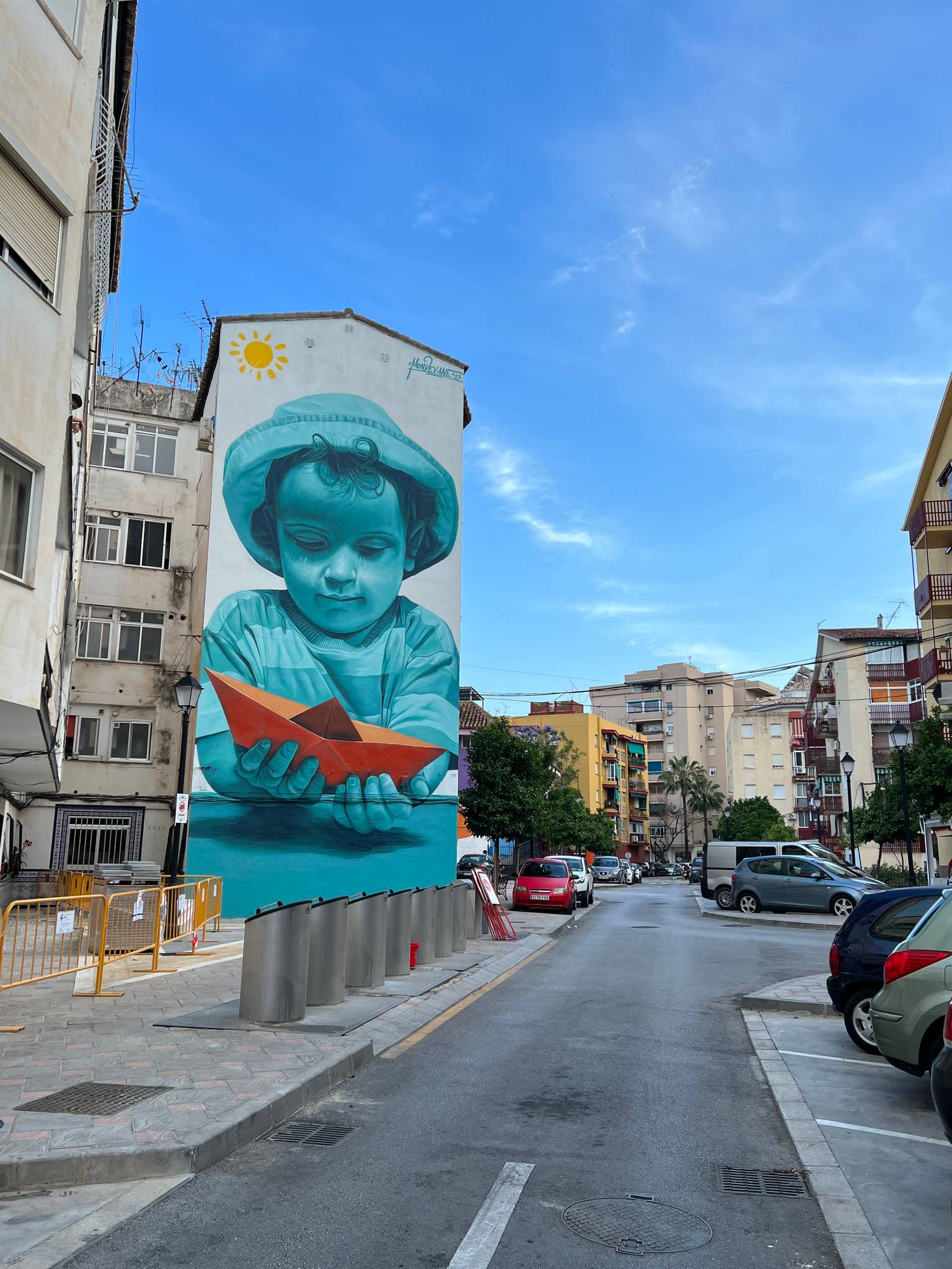 Mon Devane&mdash;Girl with a boat, Leive