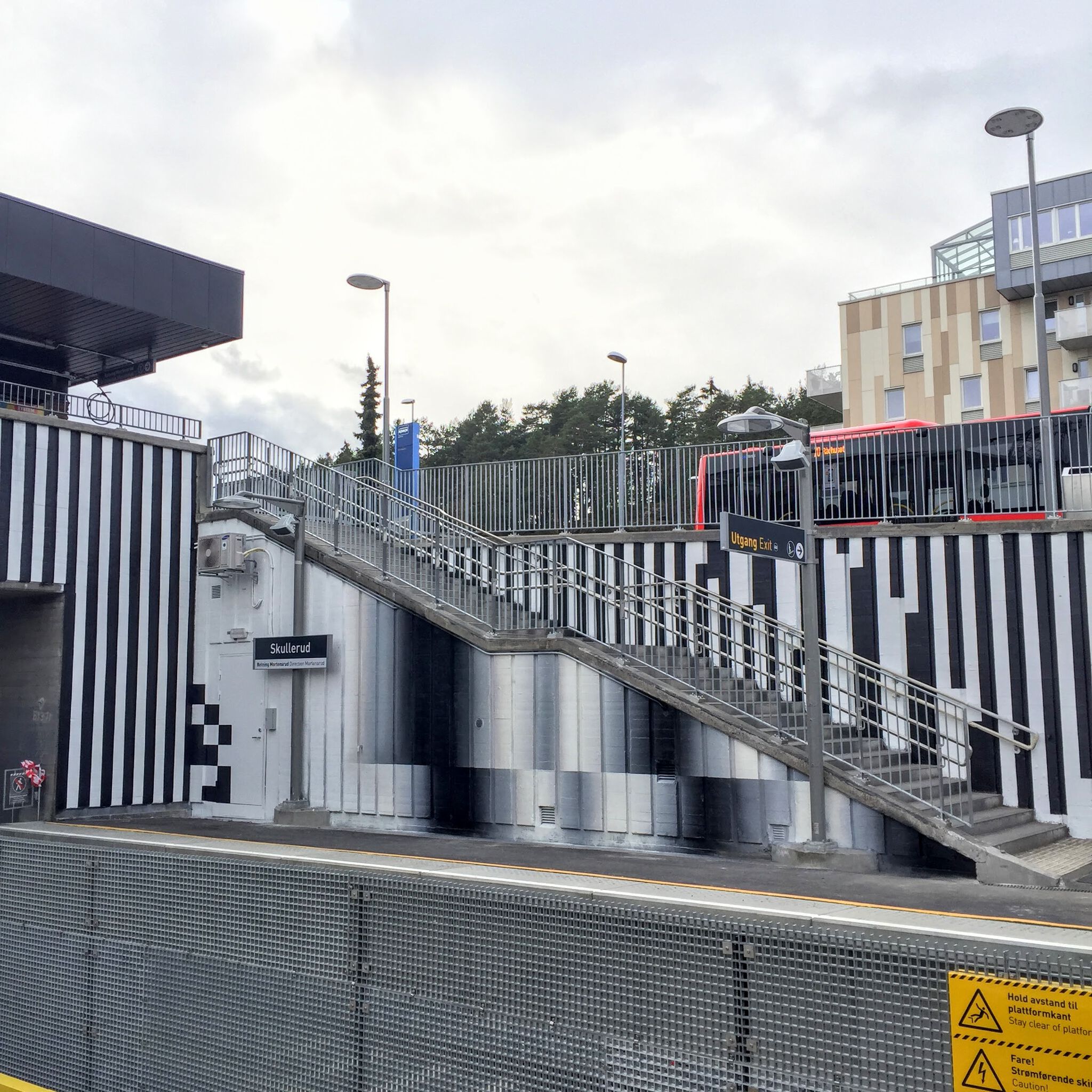 Felipe Pantone&mdash;Untitled