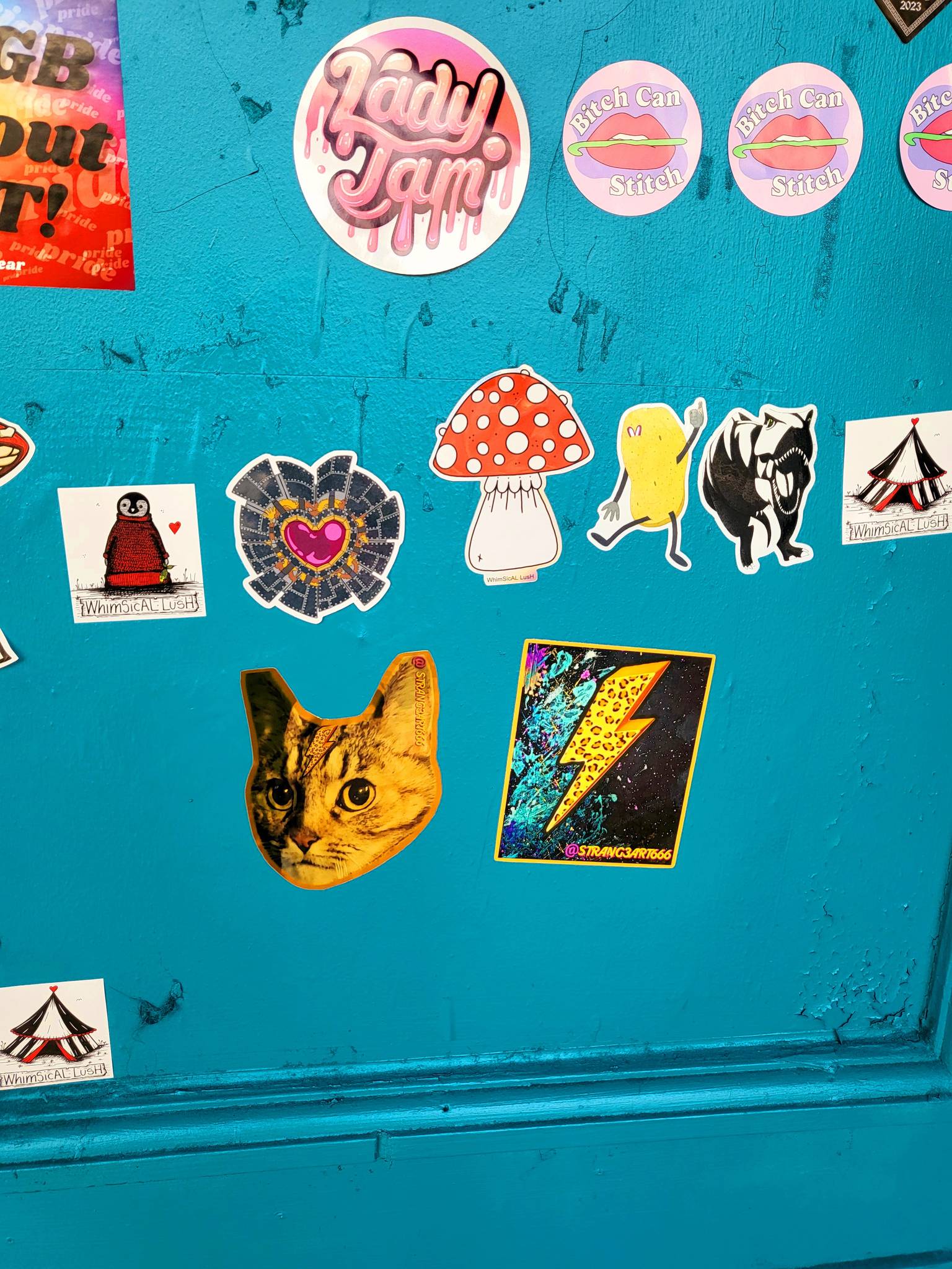 rooabrook, Koe1, Ketones6000, thisismidge, NZIE, Gary Stranger, pogo, RoosArt&mdash;Osborne Road Street Art Gallery