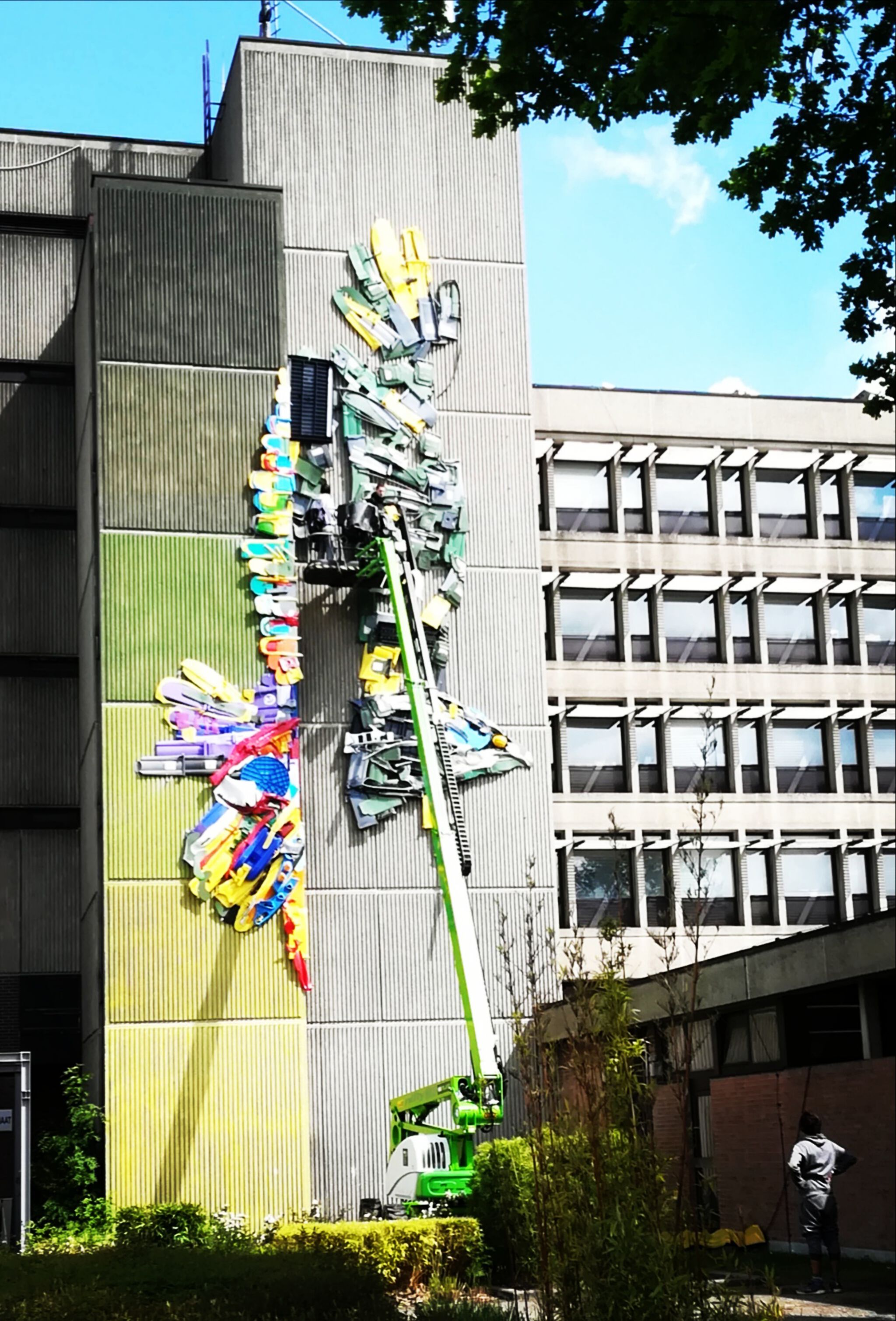 Bordalo ll&mdash;Half Buzzard